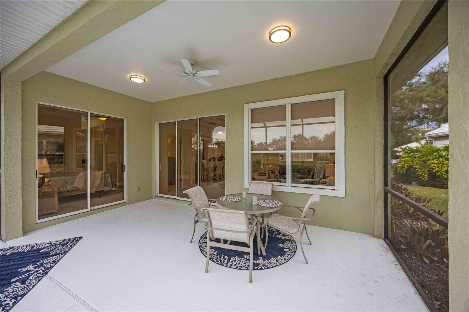 547 FALLBROOK DR — photo 42