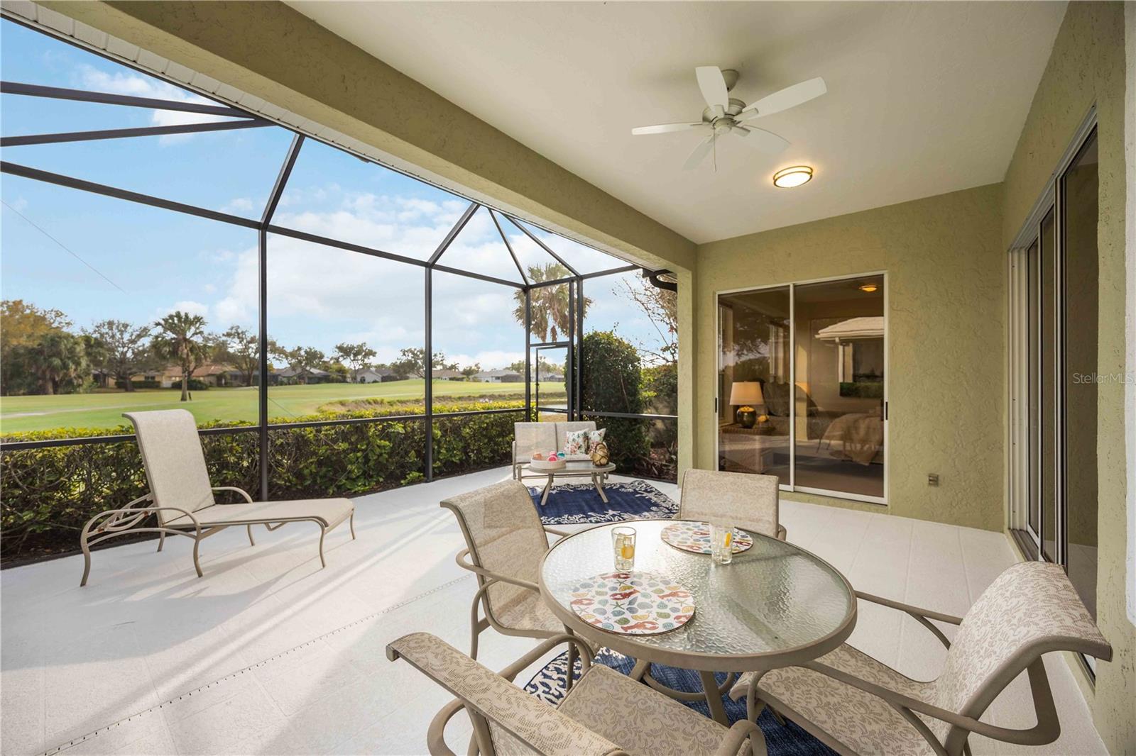 547 FALLBROOK DR — photo 39