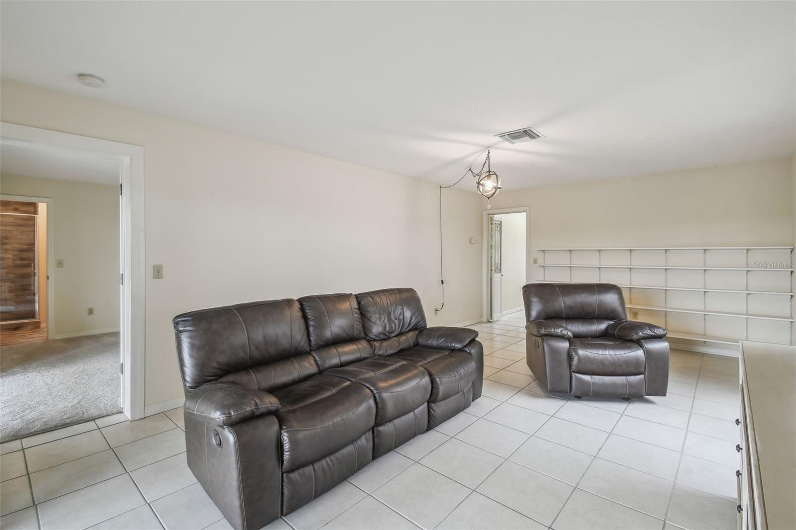 6321 GARLAND CT — photo 34