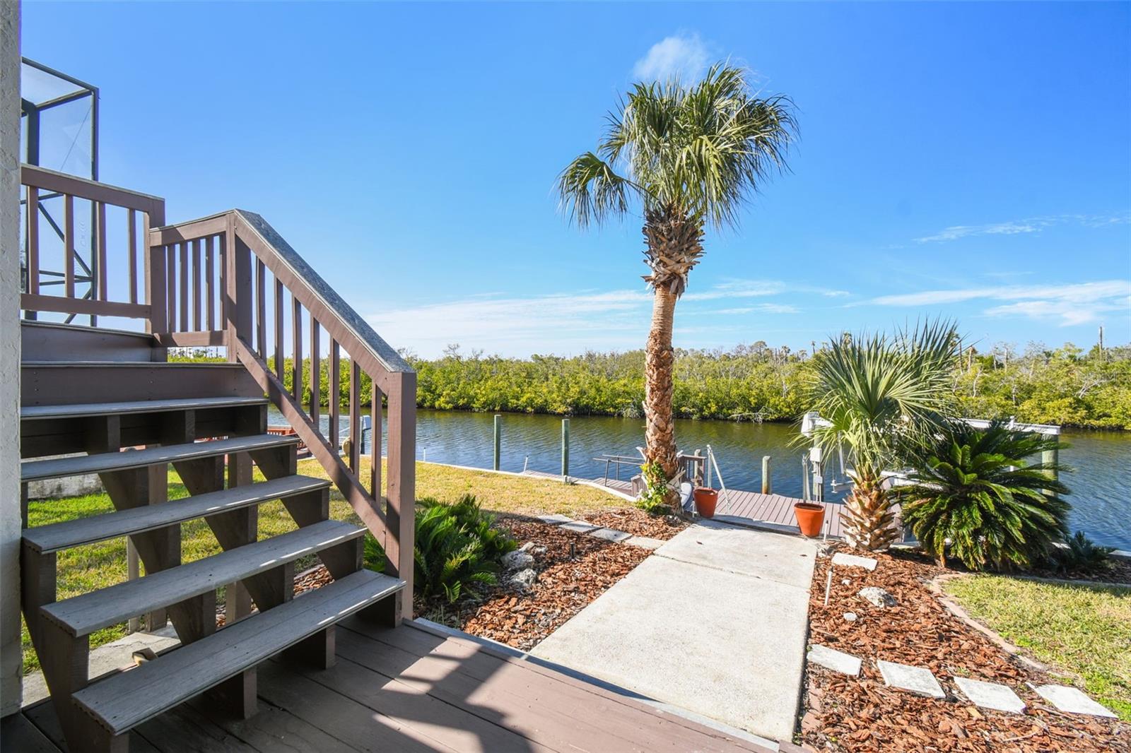 6321 GARLAND CT — photo 40