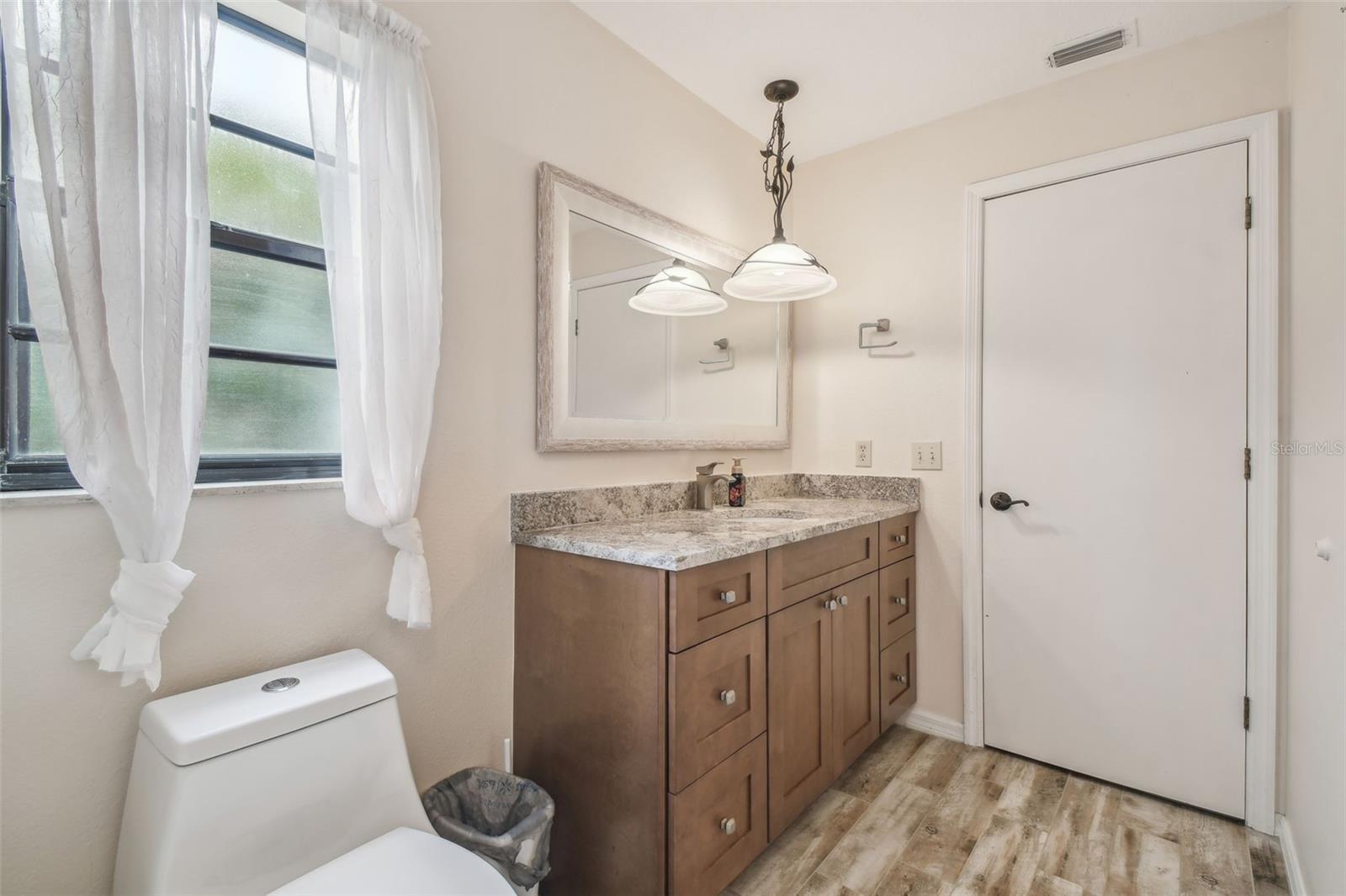 6321 GARLAND CT — photo 38