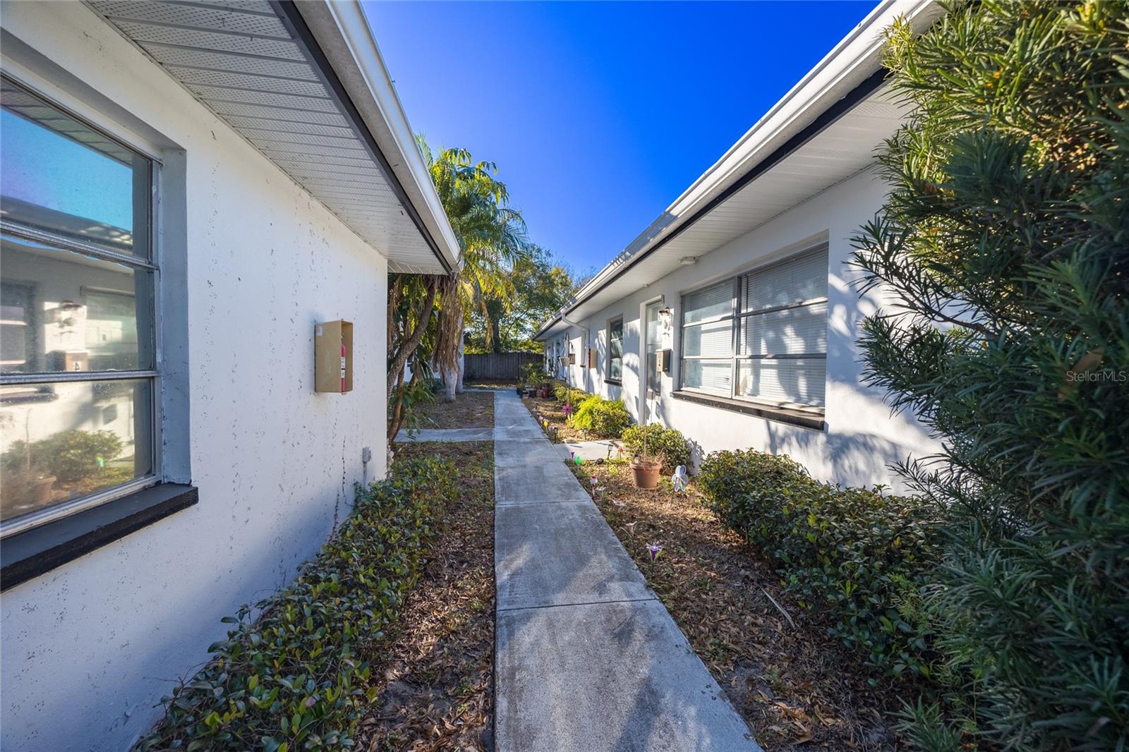 400 S METEOR AVE — photo 13