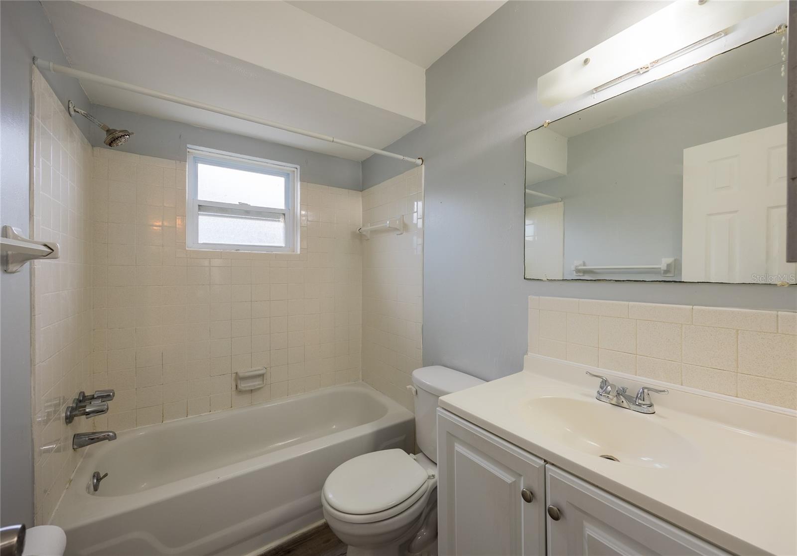400 S METEOR AVE — photo 24