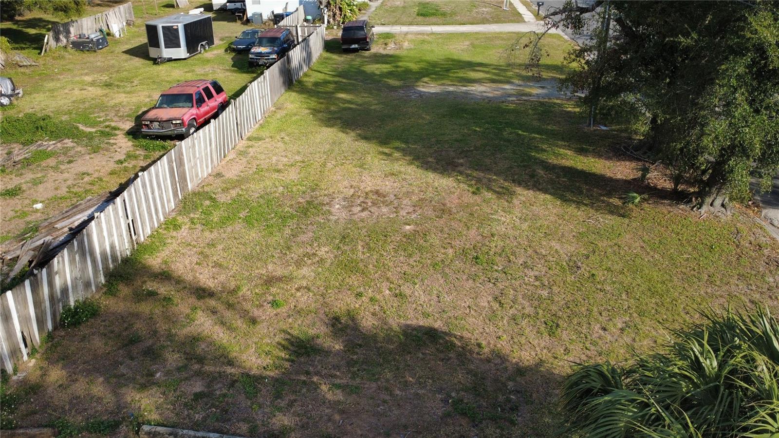 4902 E 18TH AVE — photo 2