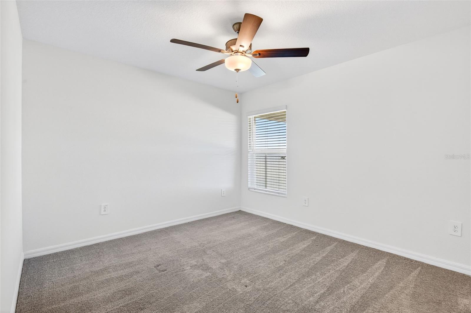 15217 ZIRCON RED DR — photo 13