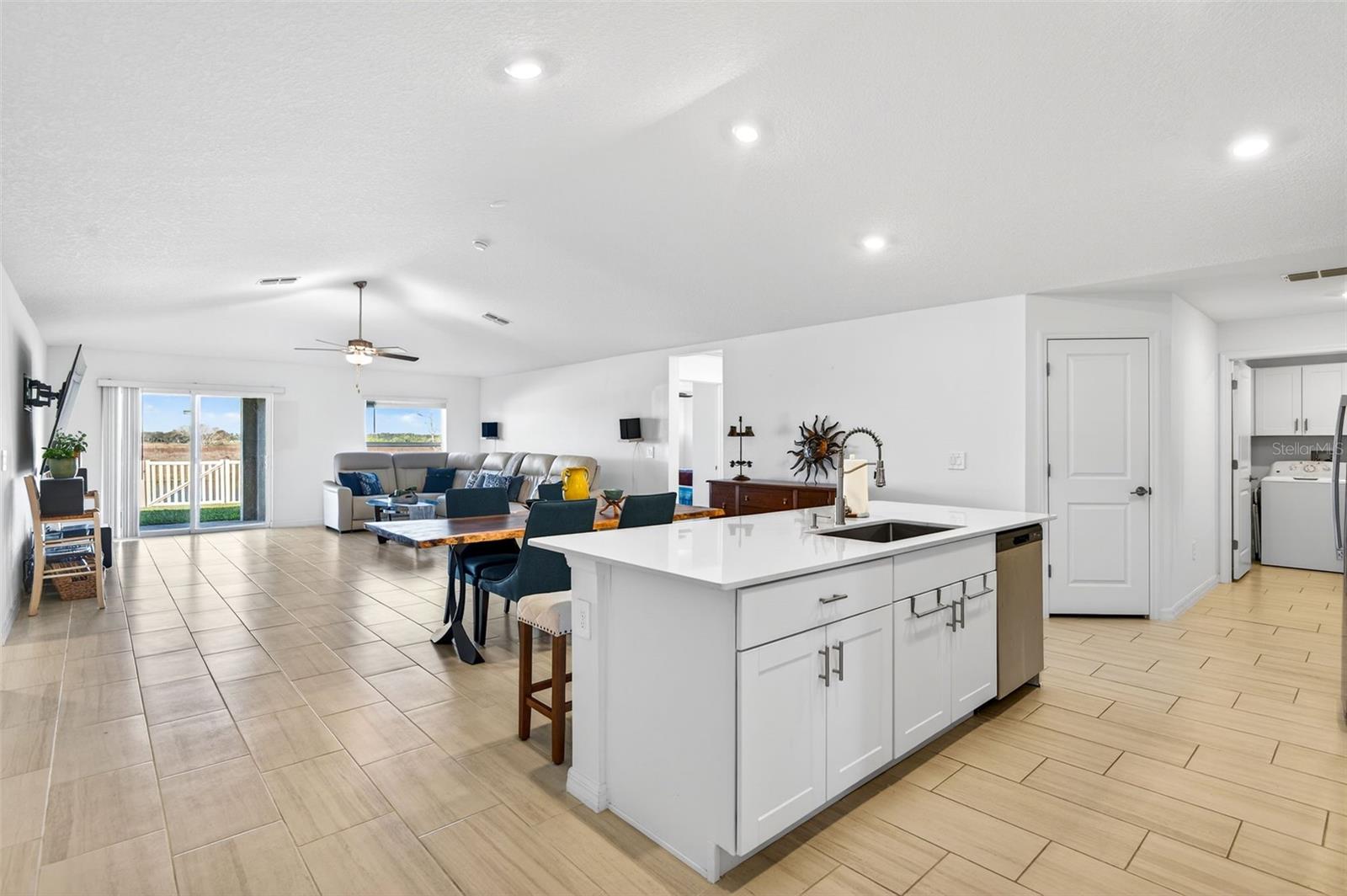15217 ZIRCON RED DR — photo 23