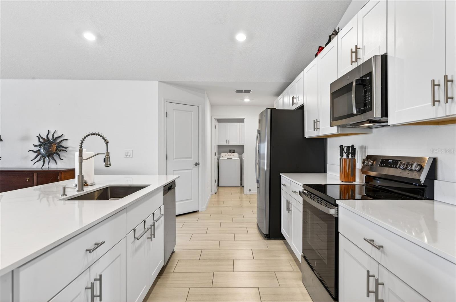 15217 ZIRCON RED DR — photo 24