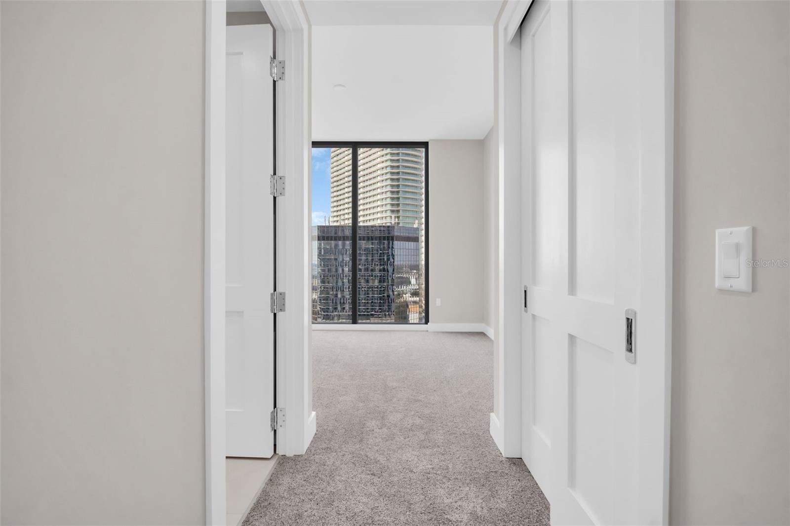 275 1ST AVE S #2001 — photo 34