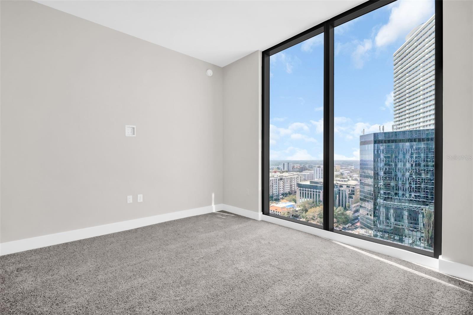 275 1ST AVE S #2001 — photo 43