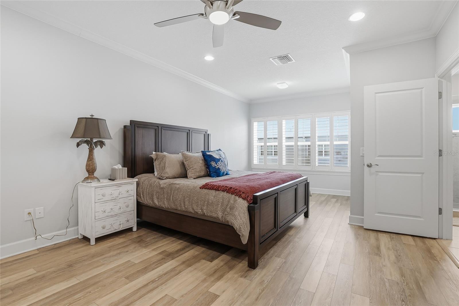 3162 MOORINGS DR — photo 28
