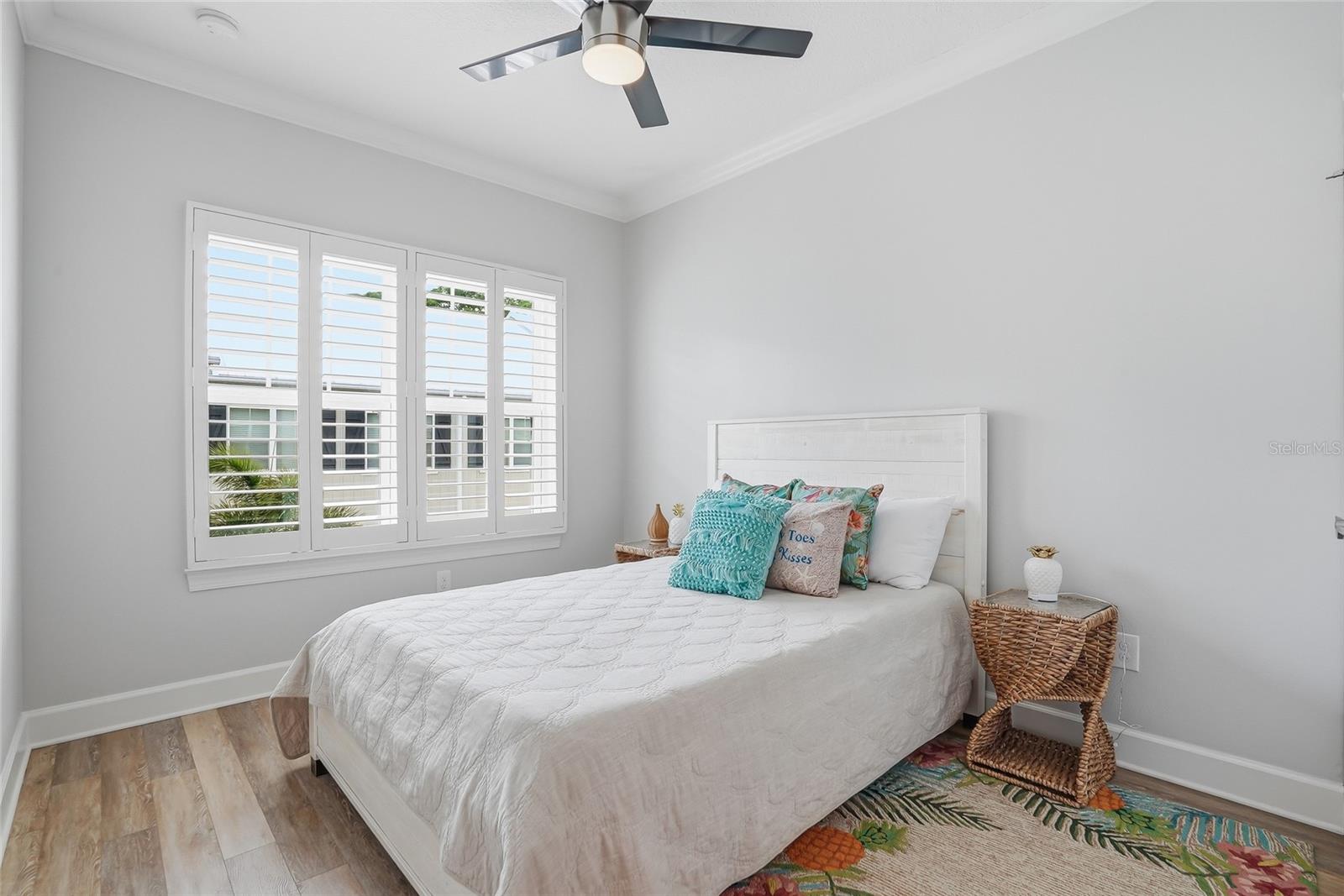 3162 MOORINGS DR — photo 36