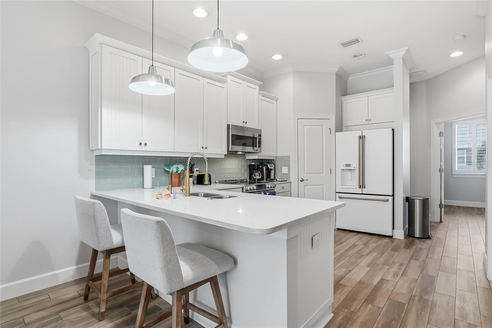 3162 MOORINGS DR — photo 18