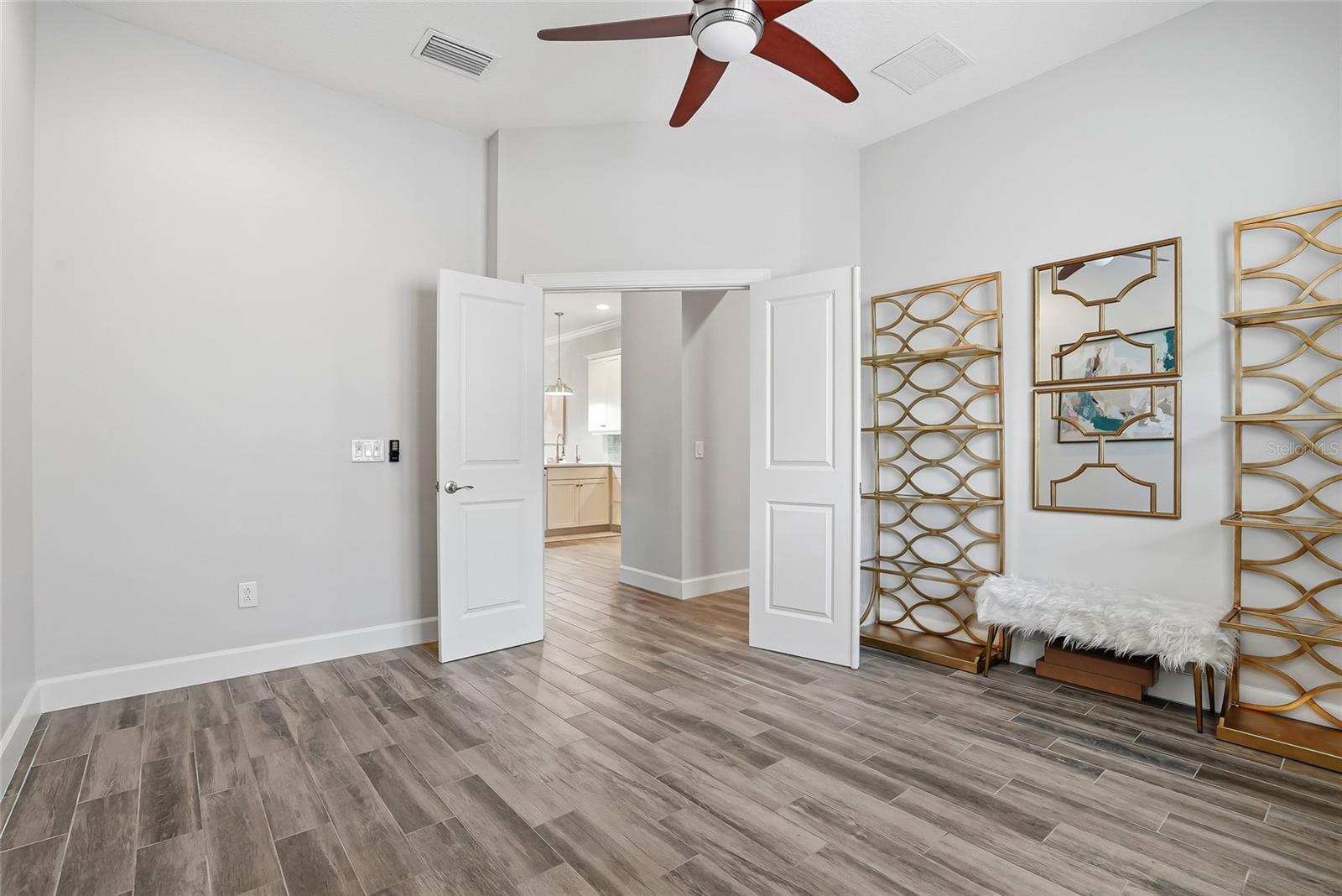 3162 MOORINGS DR — photo 24