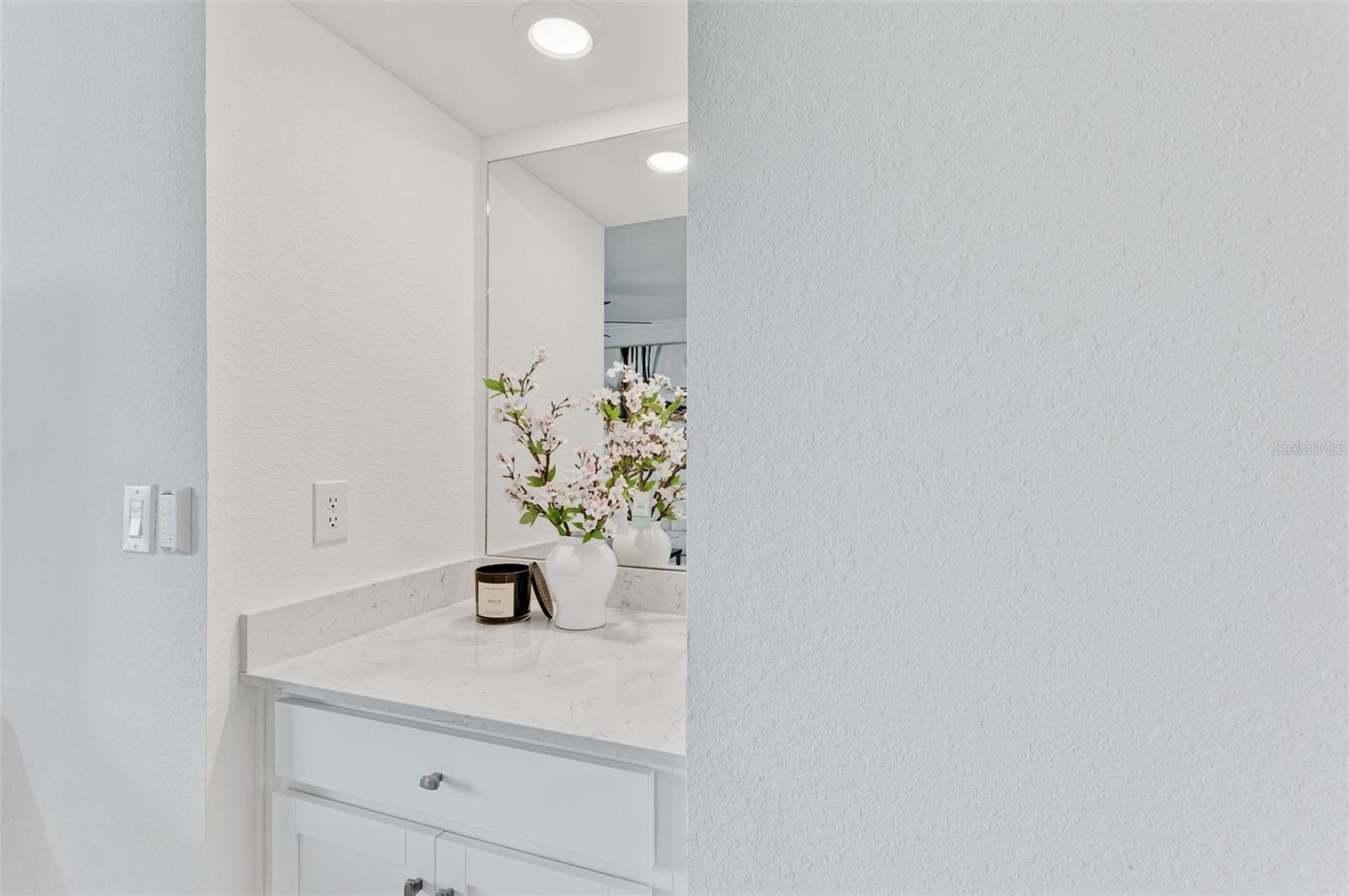 5685 PALMER CIR #105 — photo 19