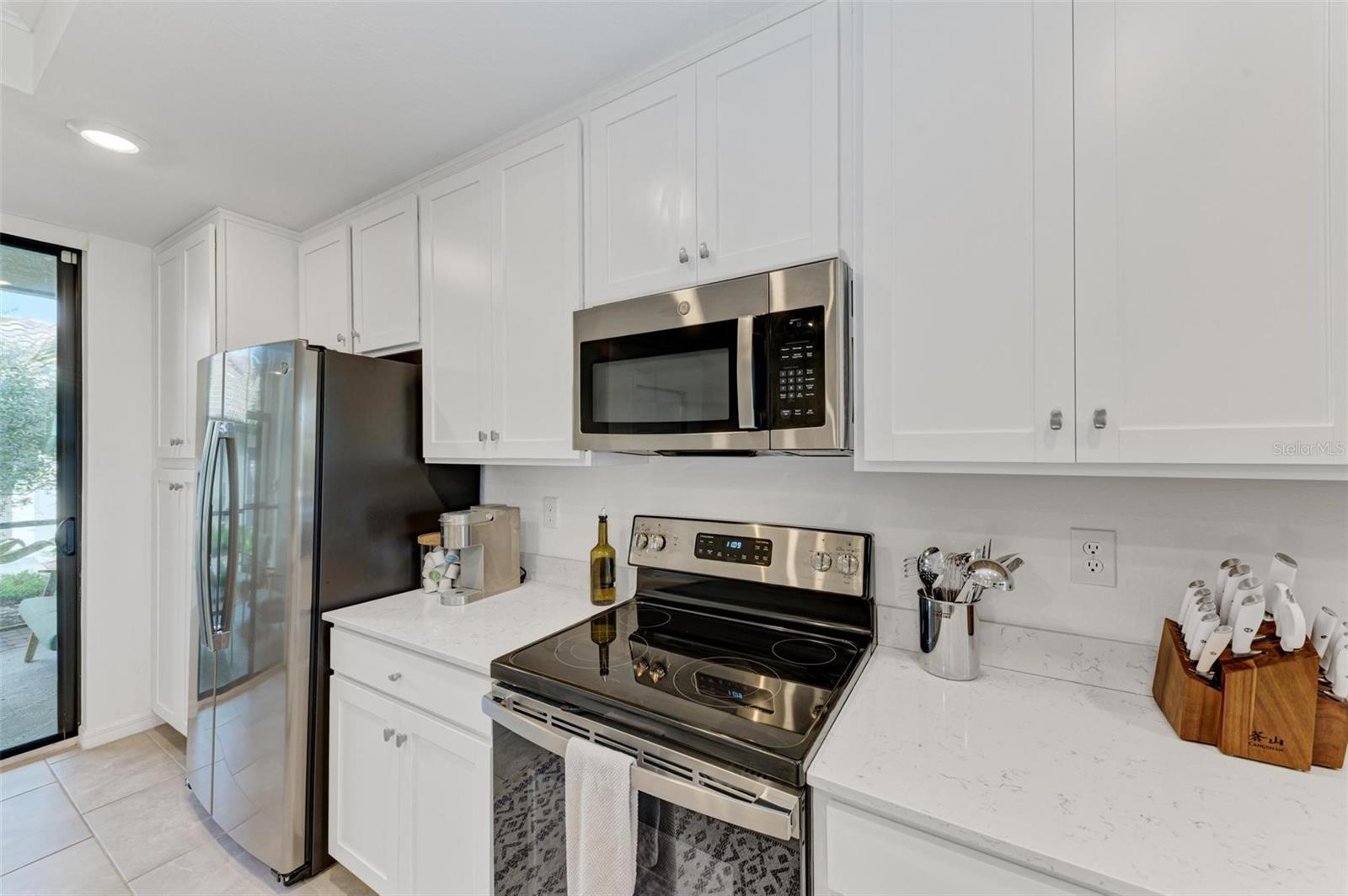 5685 PALMER CIR #105 — photo 12