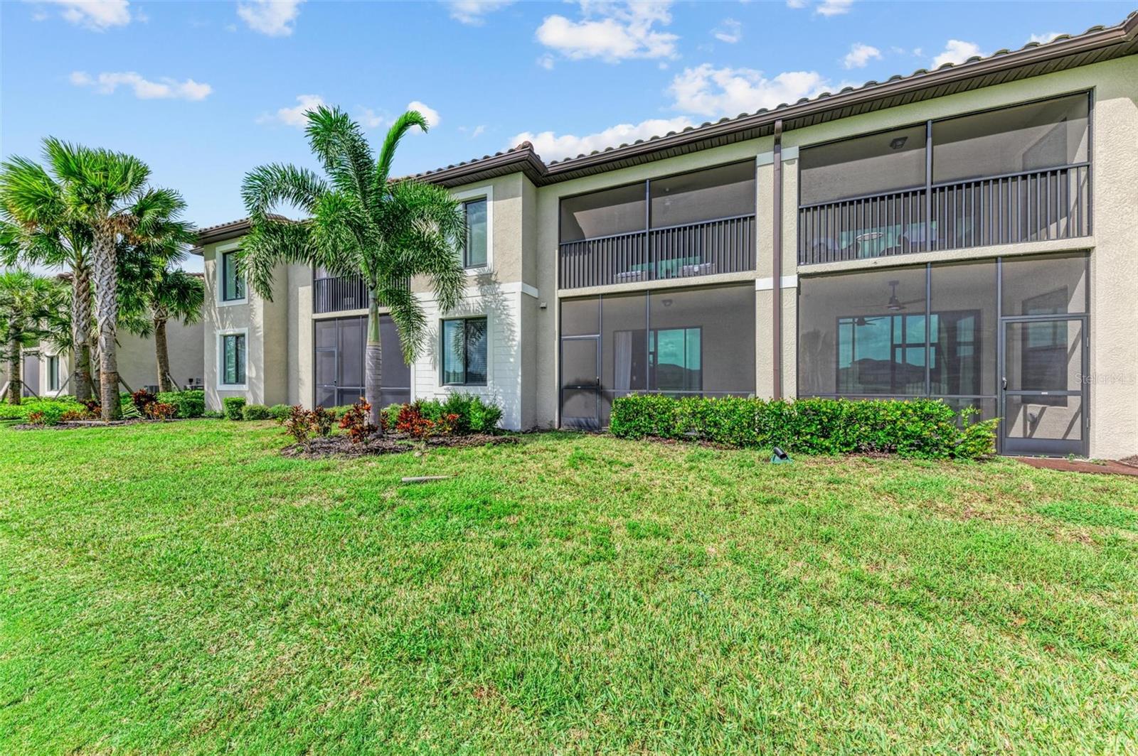 5685 PALMER CIR #105 — photo 40