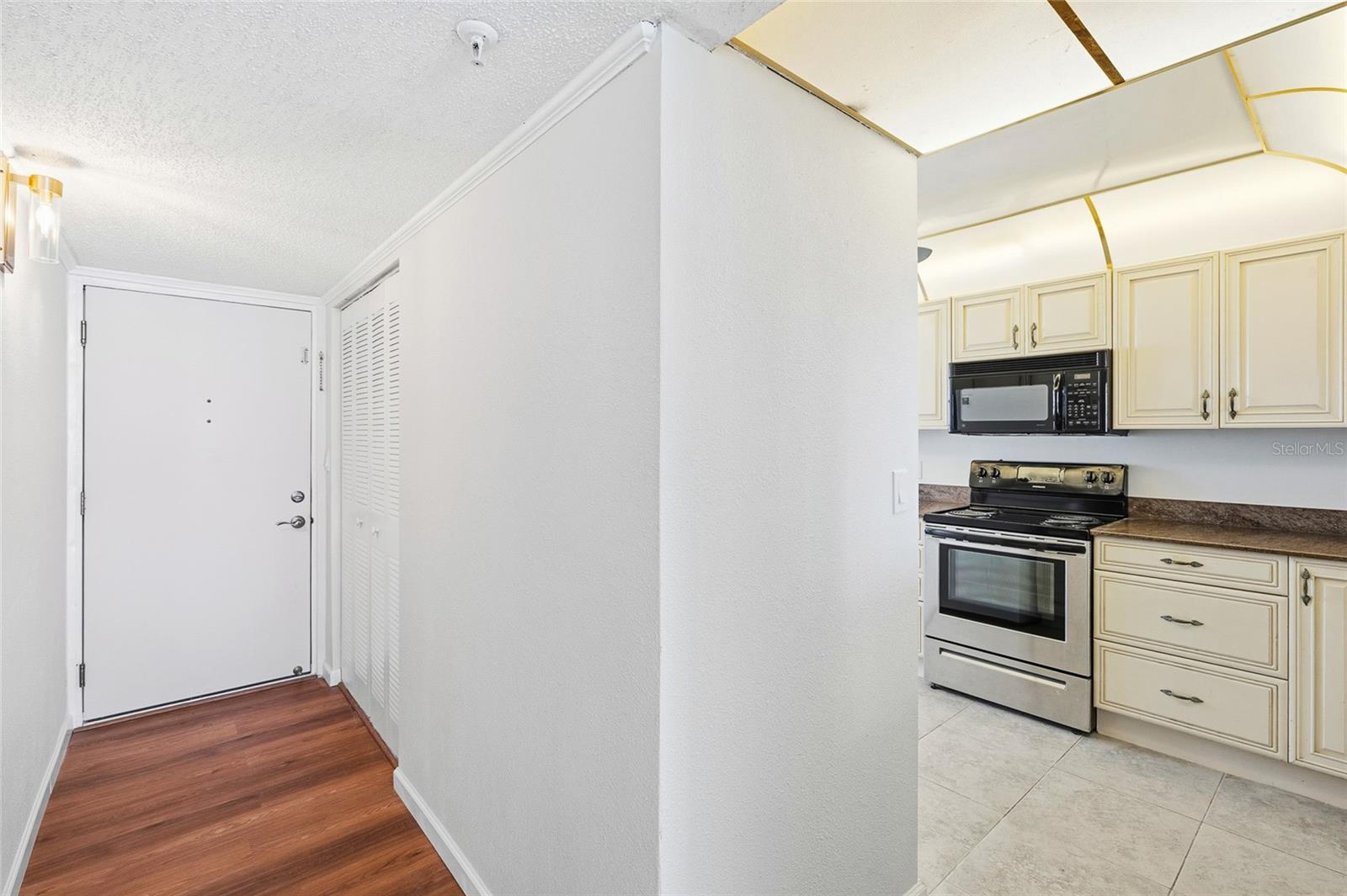 15462 GULF BLVD #601 — photo 4