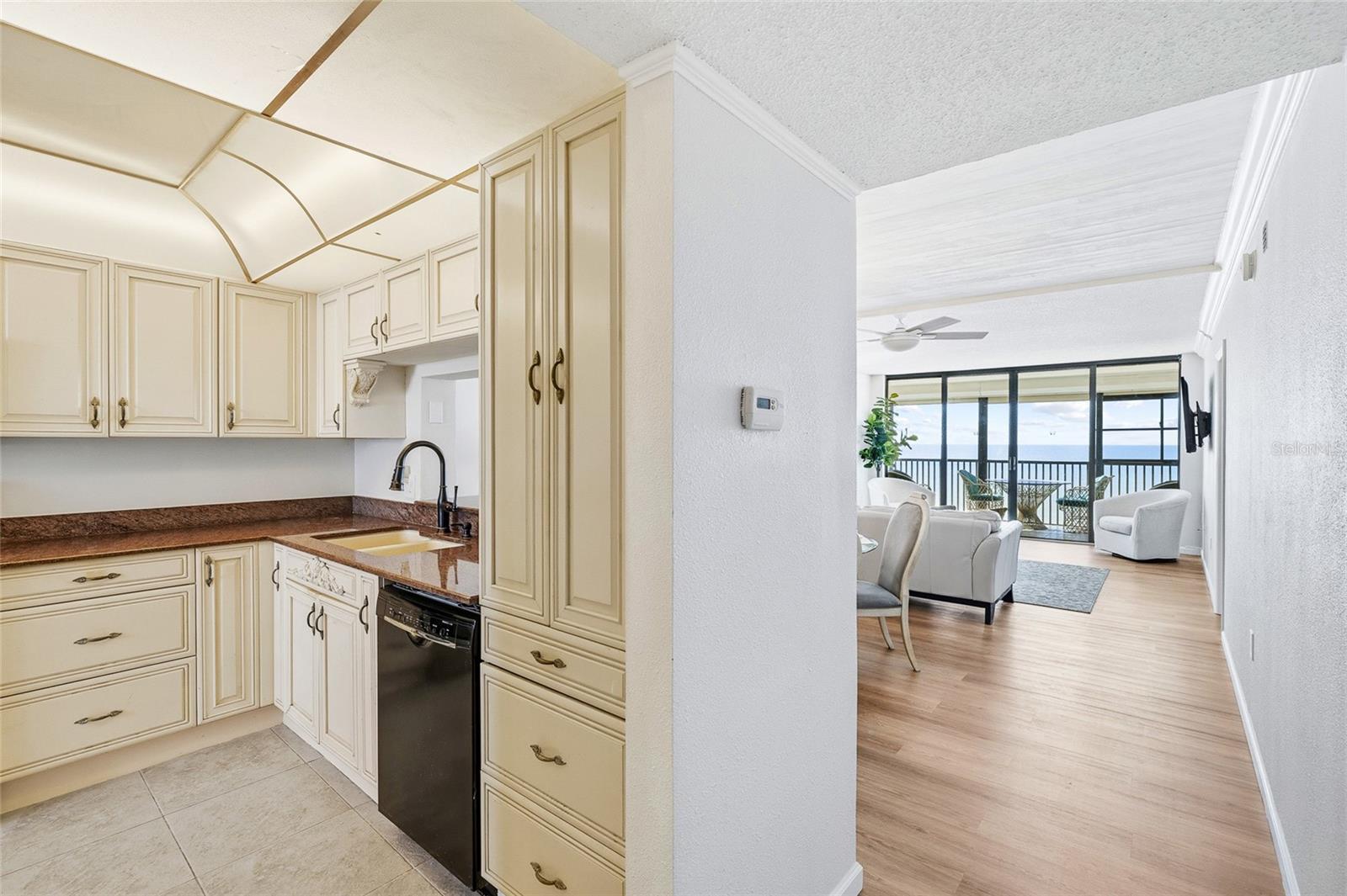 15462 GULF BLVD #601 — photo 5