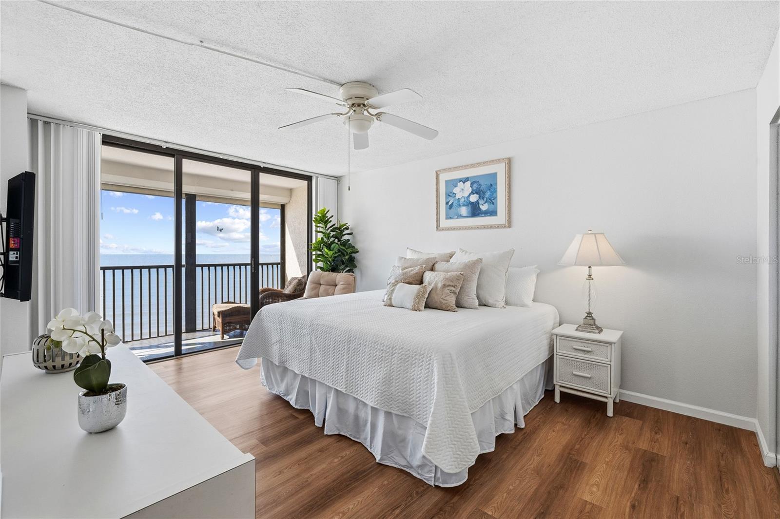 15462 GULF BLVD #601 — photo 23