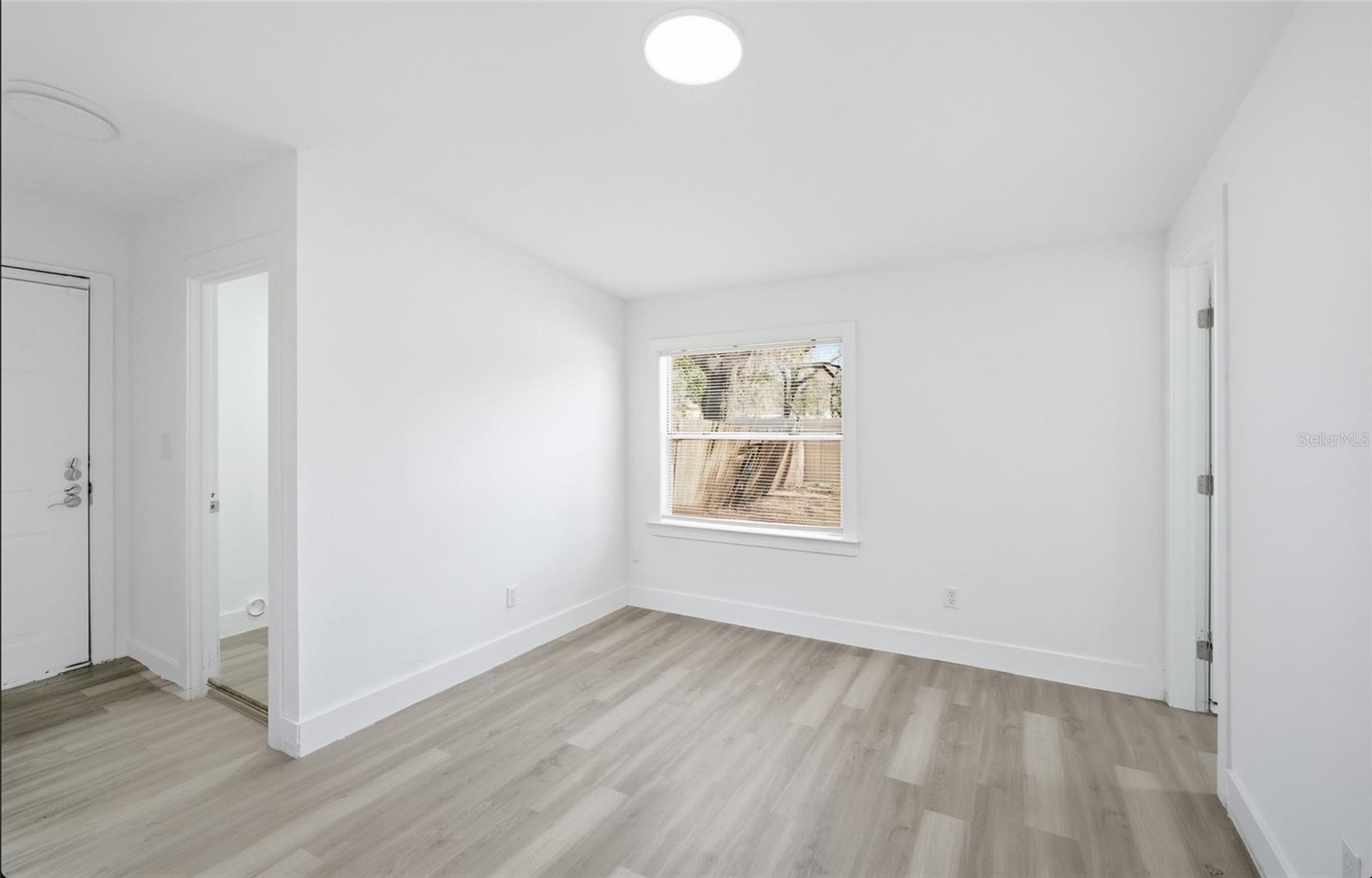 10001 N 20TH ST — photo 6
