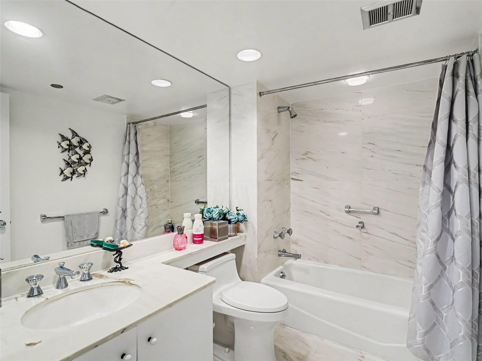 775 LONGBOAT CLUB RD #401 — photo 18
