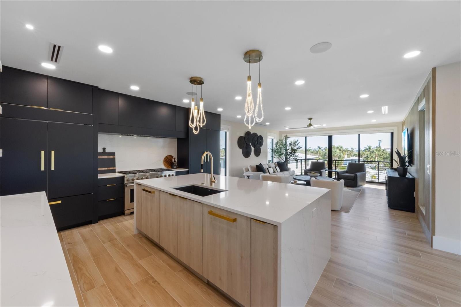 540 S POLK DR — photo 18