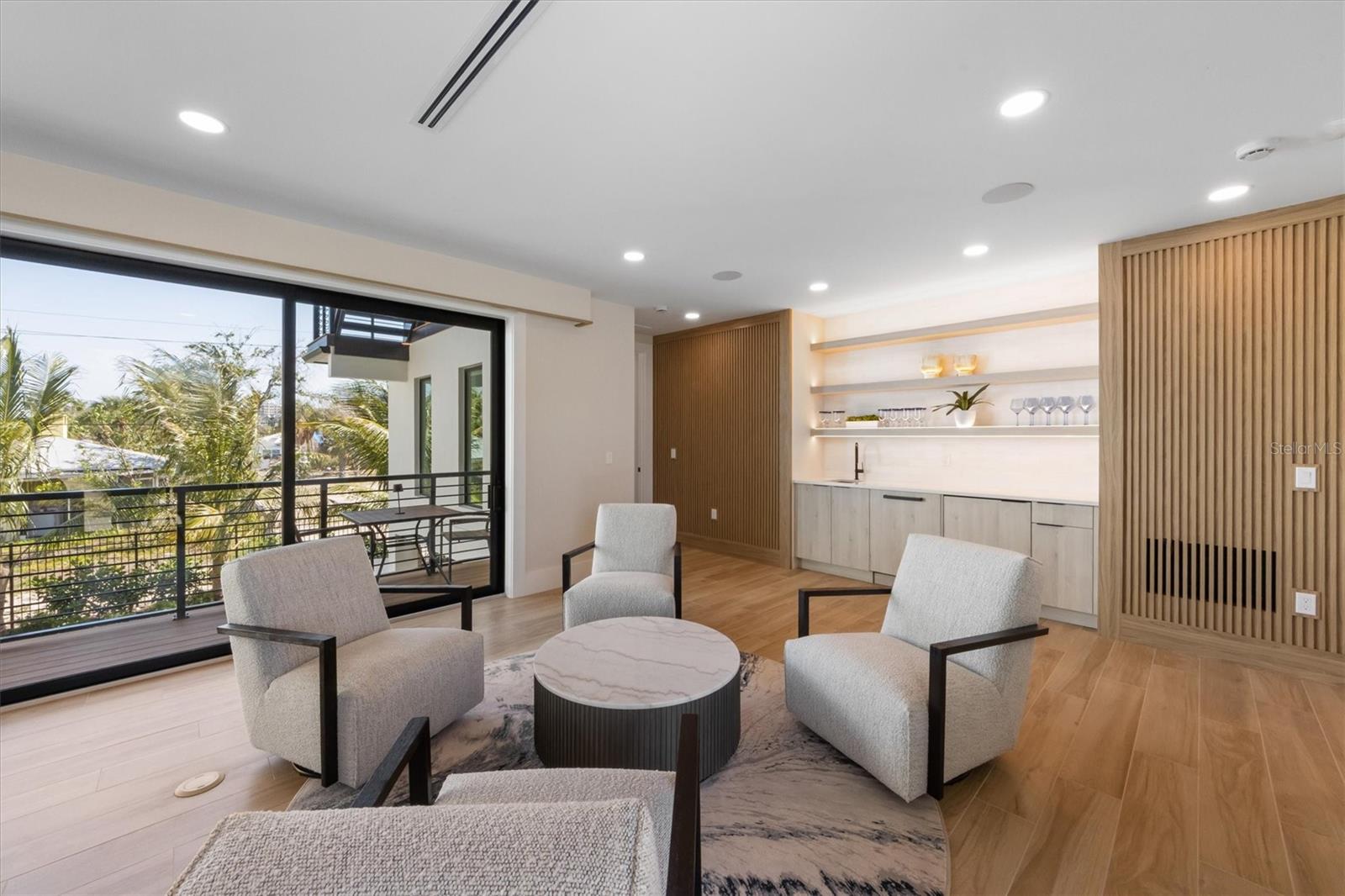 540 S POLK DR — photo 44