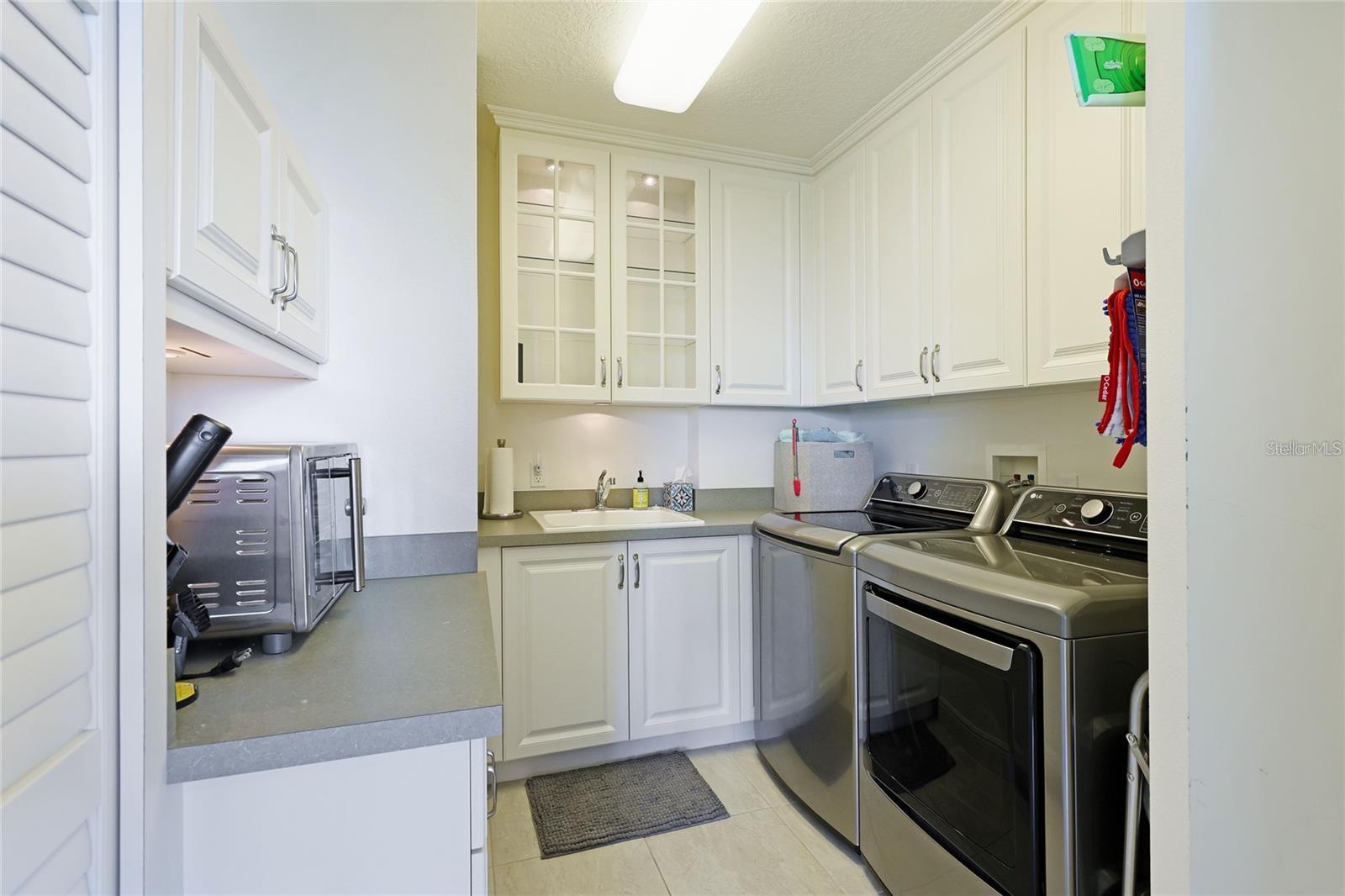 1308 OLD STICKNEY POINT RD #WP3 — photo 34