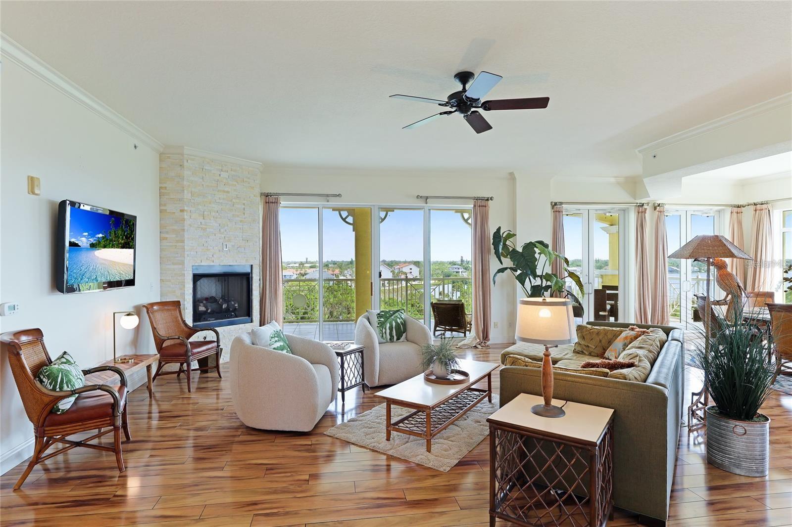 1308 OLD STICKNEY POINT RD #WP3 — photo 3
