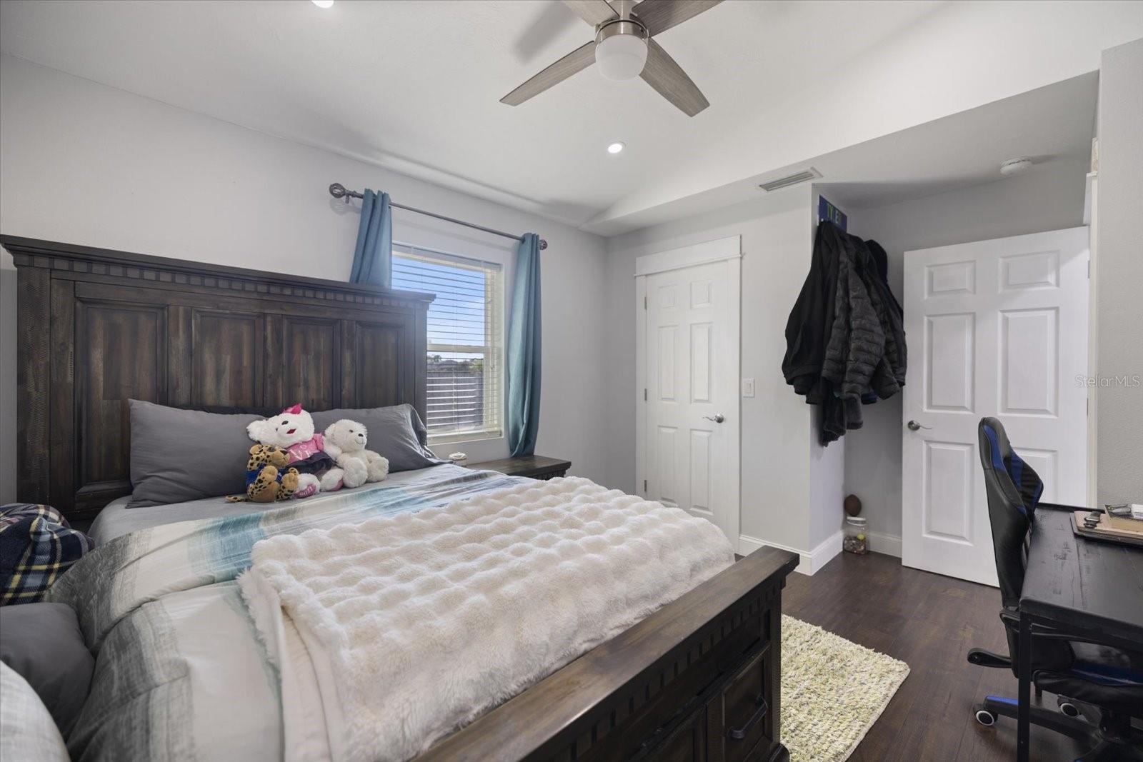 1627 DEL MONTE CT — photo 27