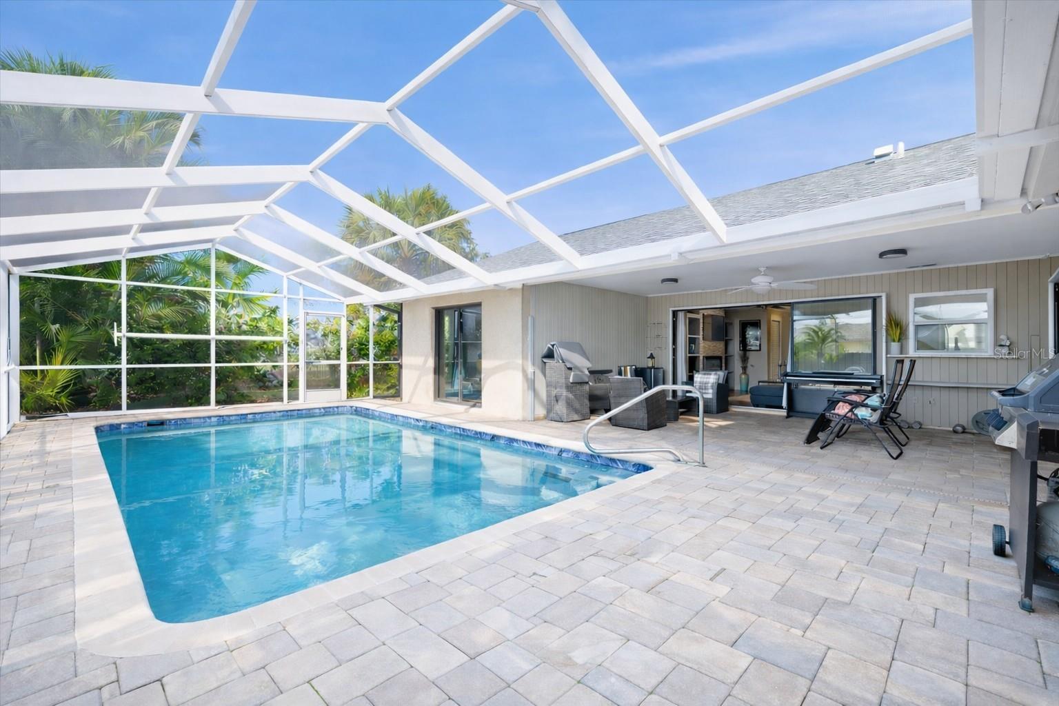 1627 DEL MONTE CT — photo 35