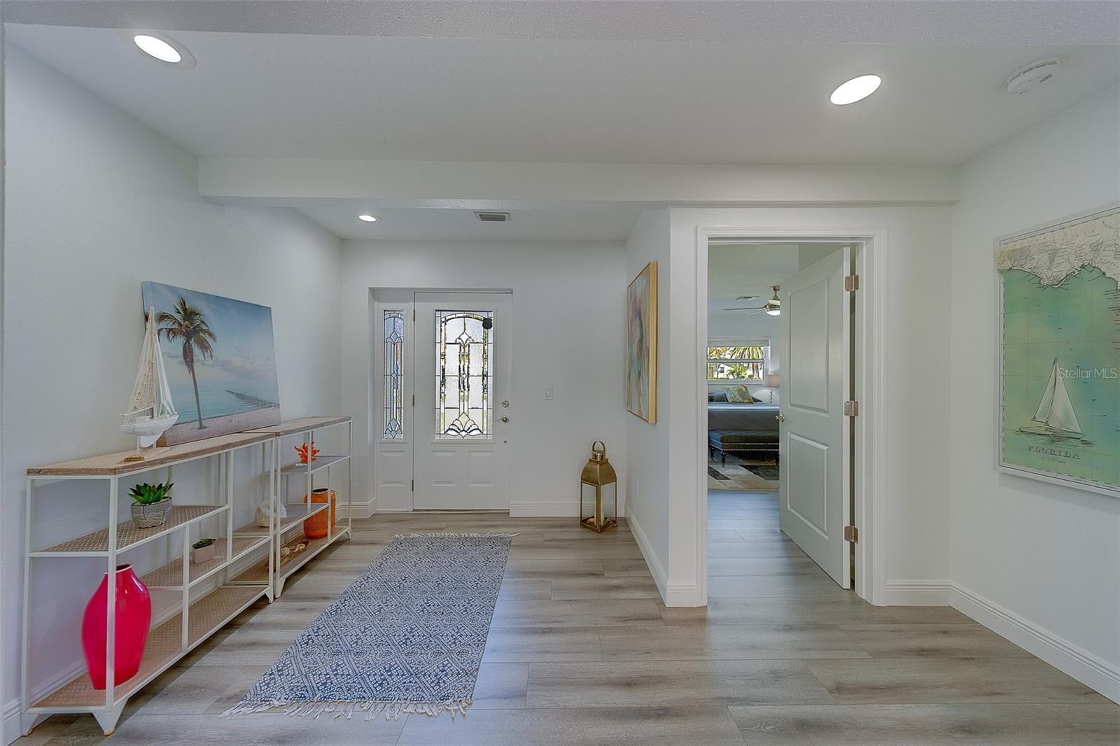 2109 BAYSHORE DR — photo 2