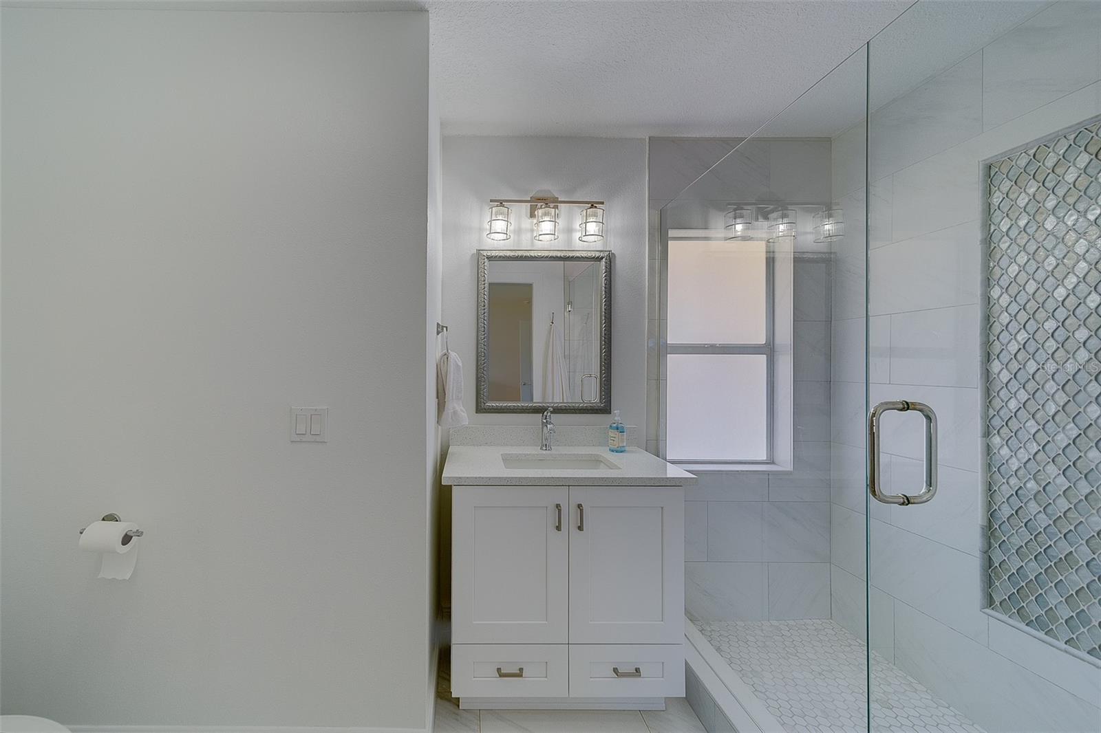 2109 BAYSHORE DR — photo 20