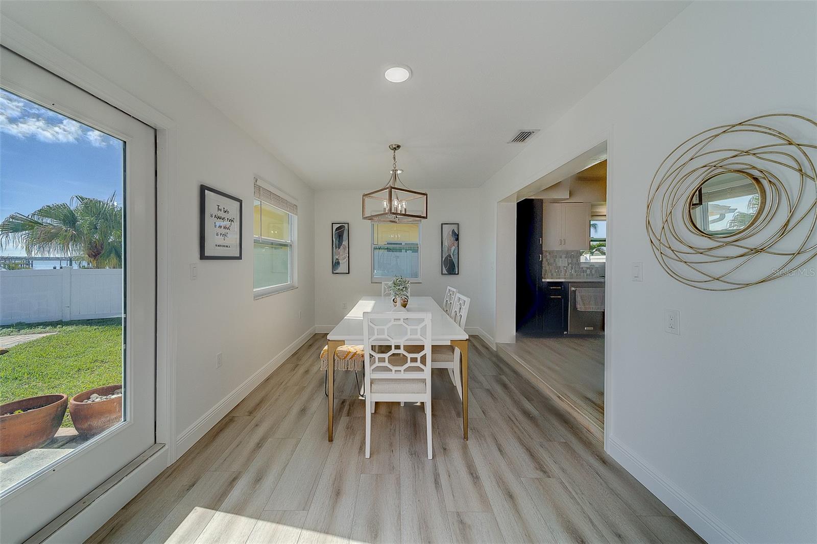 2109 BAYSHORE DR — photo 10