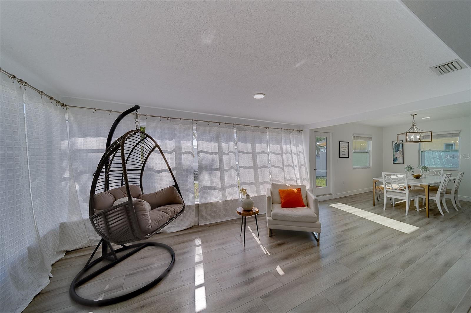 2109 BAYSHORE DR — photo 9