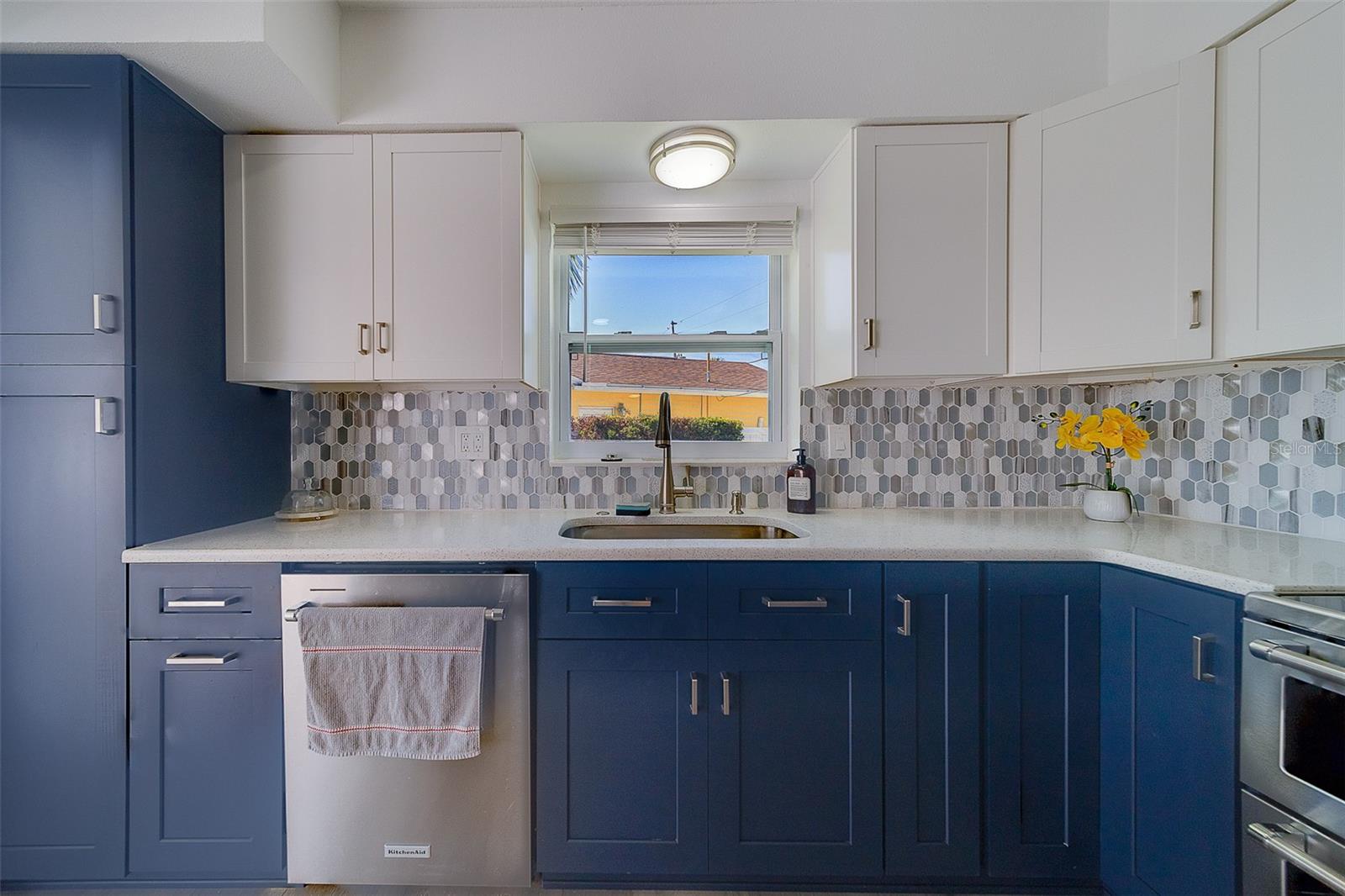 2109 BAYSHORE DR — photo 14