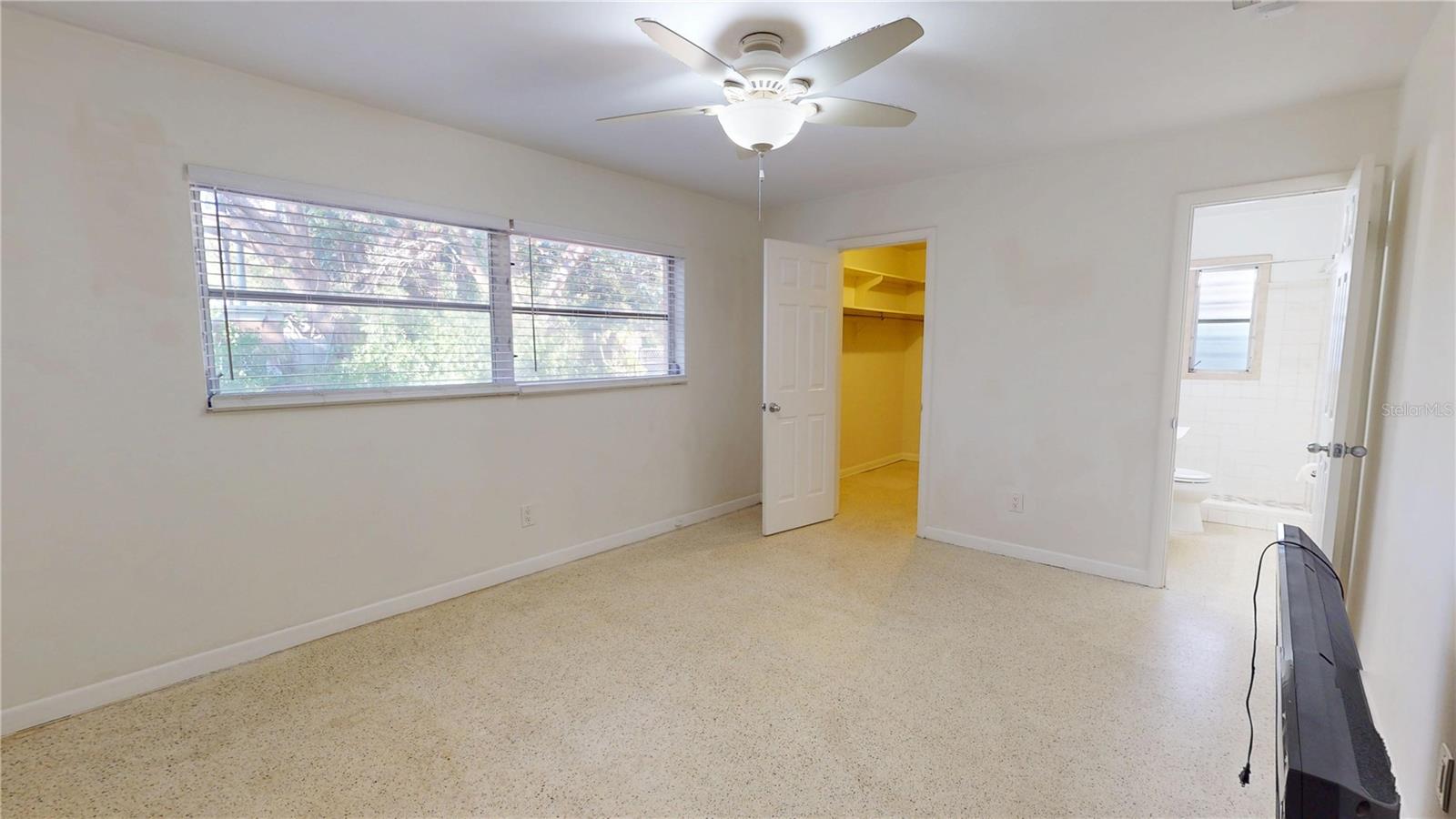 1546 BELLEAIR RD — photo 33