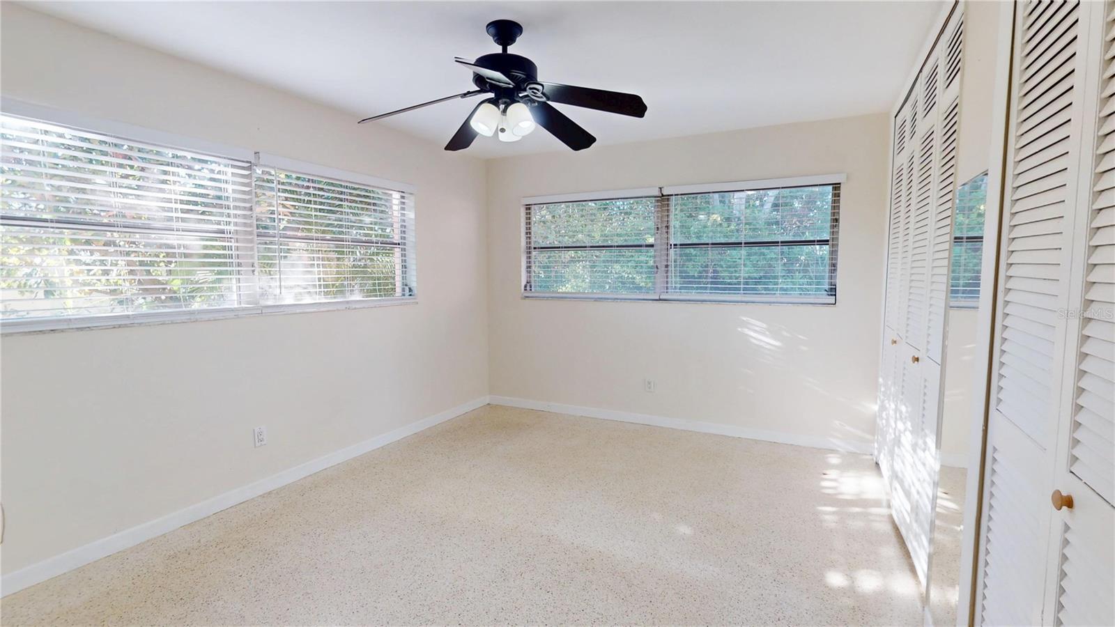 1546 BELLEAIR RD — photo 14