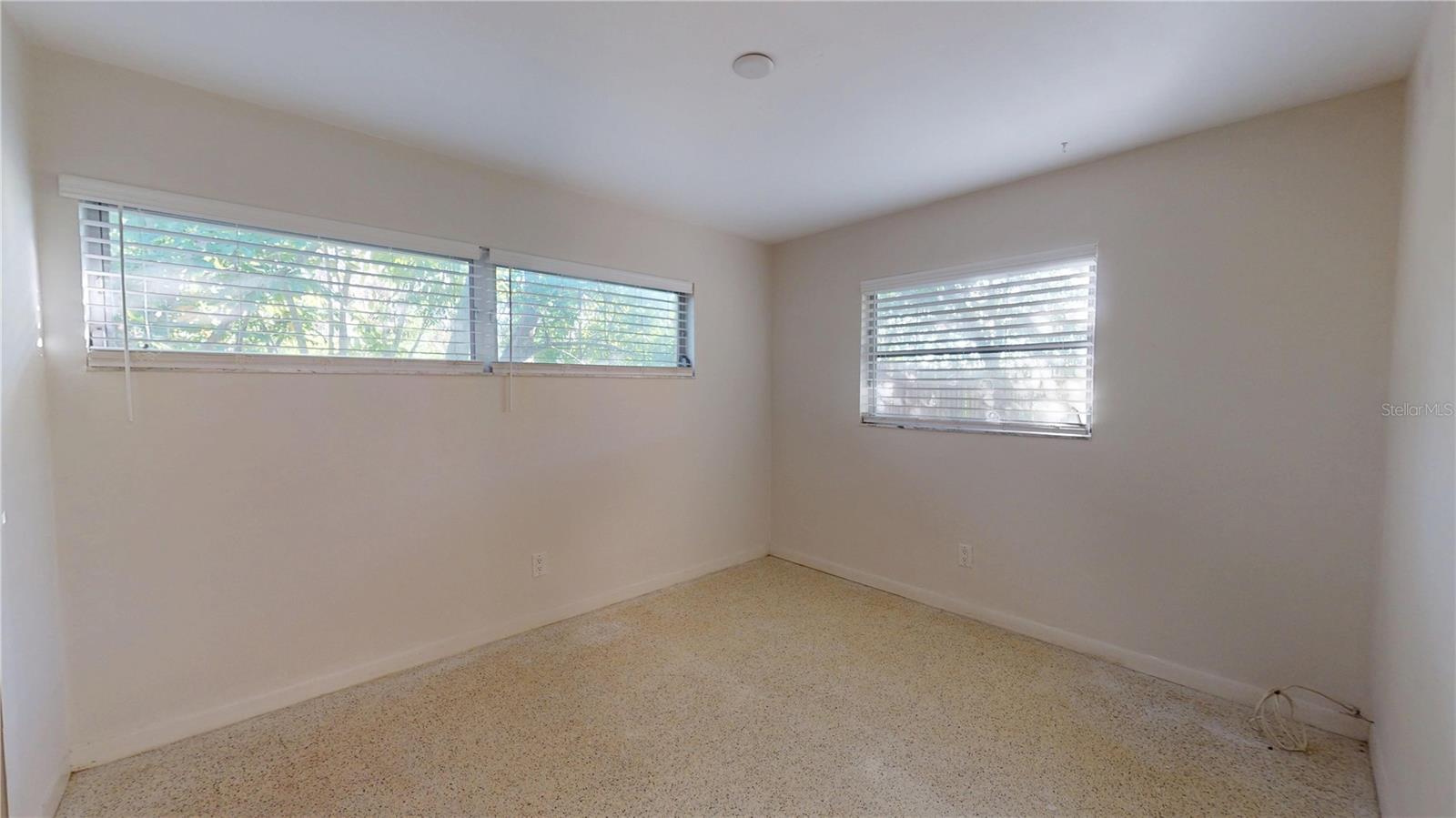 1546 BELLEAIR RD — photo 18