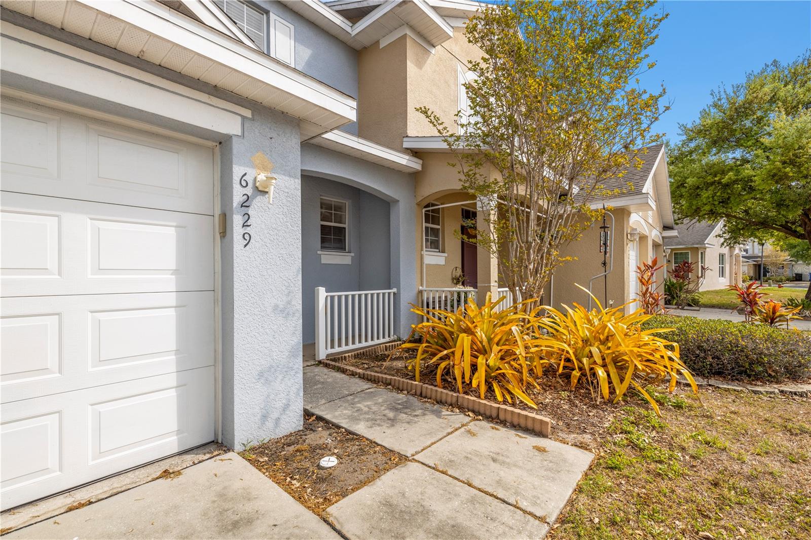6229 OLIVEDALE DR — photo 41