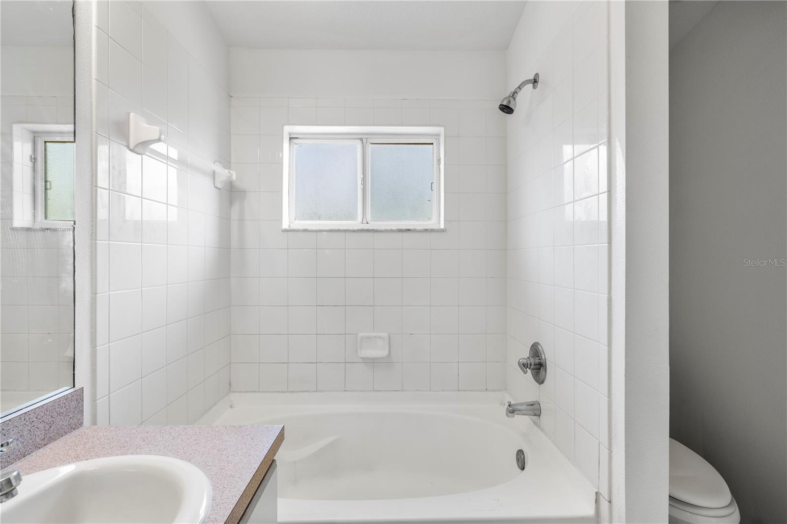6229 OLIVEDALE DR — photo 30