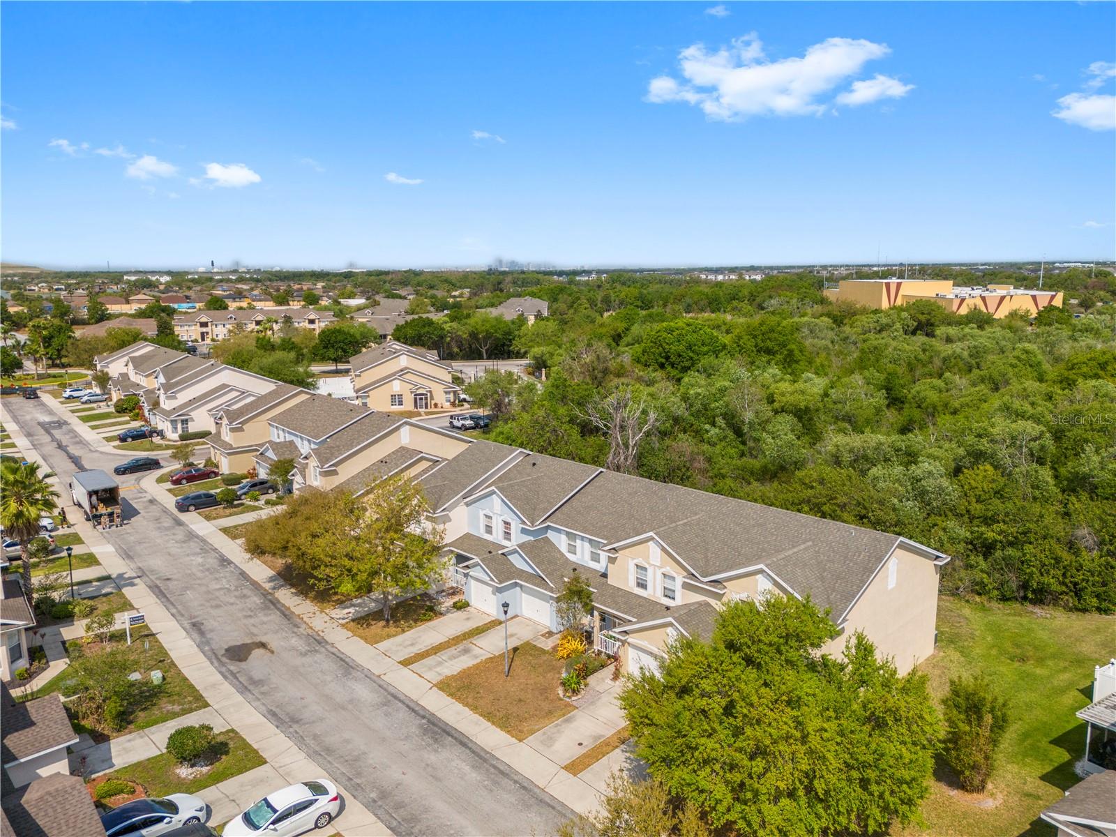6229 OLIVEDALE DR — photo 45