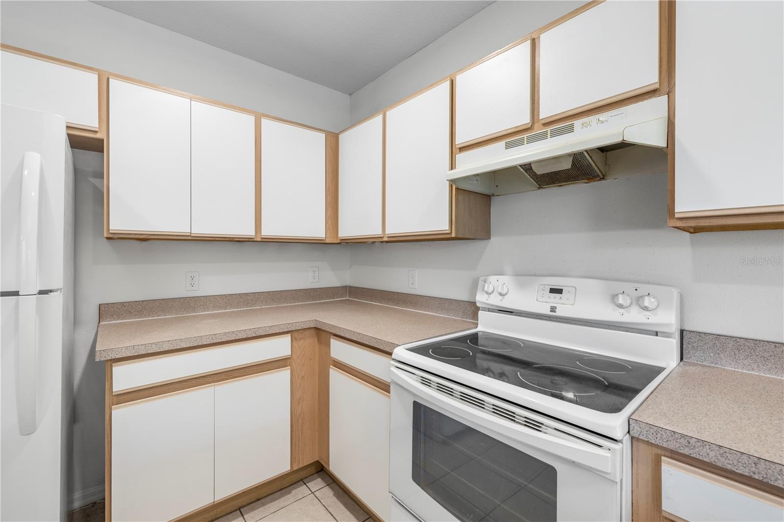 6229 OLIVEDALE DR — photo 16
