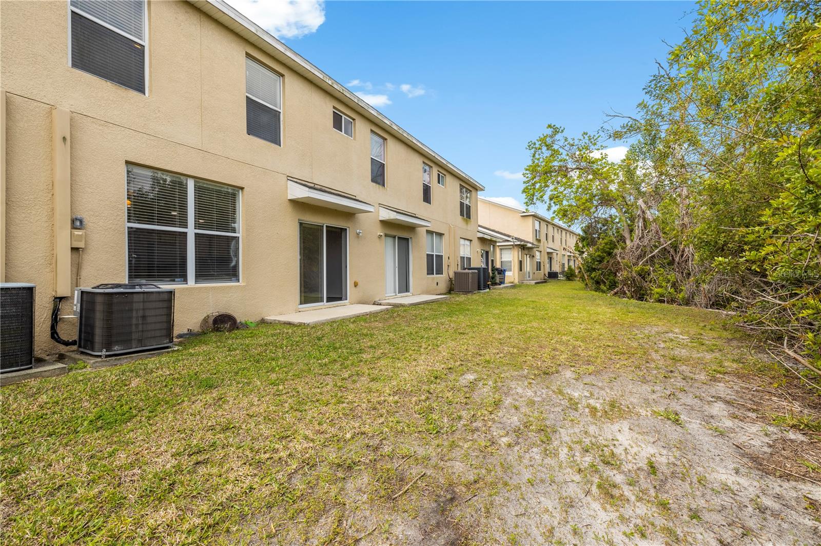 6229 OLIVEDALE DR — photo 38