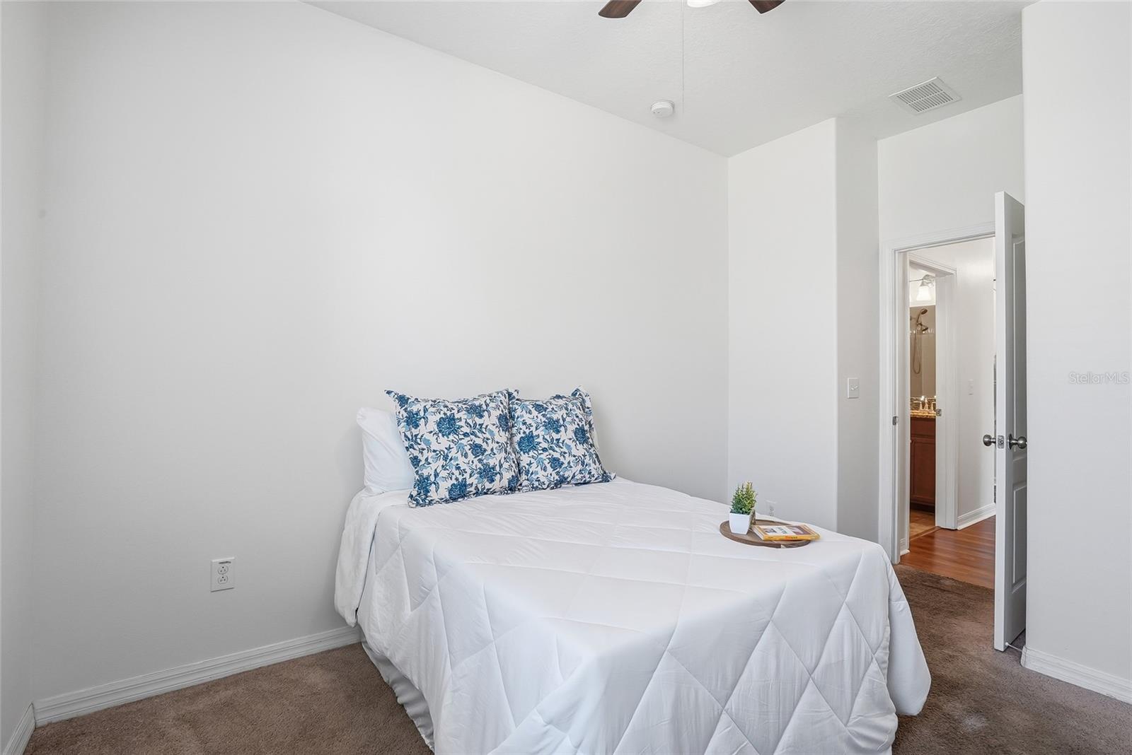2444 DAKOTA ROCK DR — photo 25