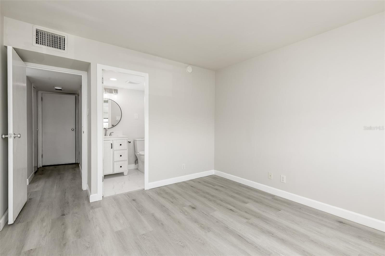 10355 PARADISE BLVD #213 — photo 29