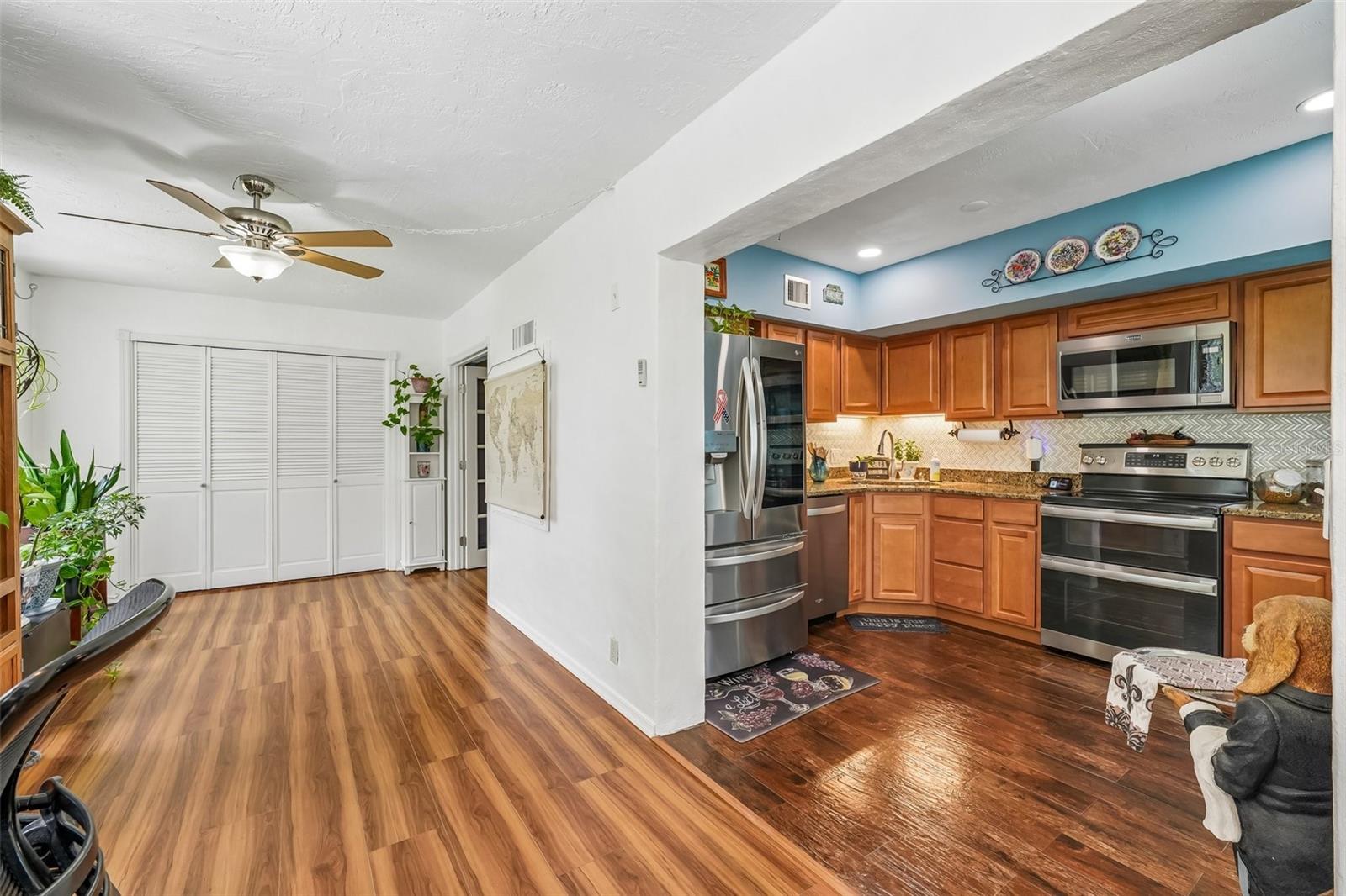 2430 BRAZILIA DR #24 — photo 18