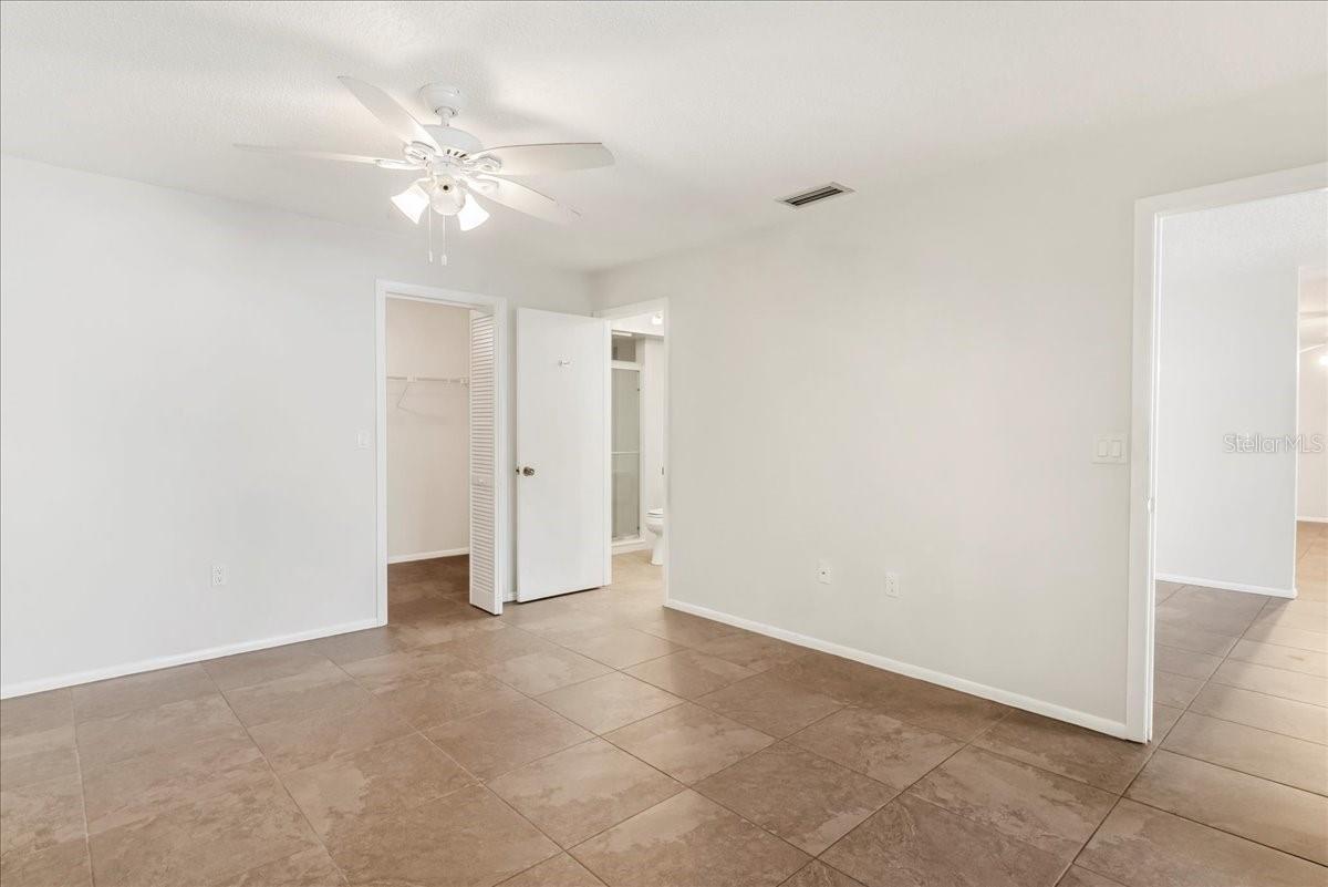 3820 GLEN OAKS MANOR DR — photo 28