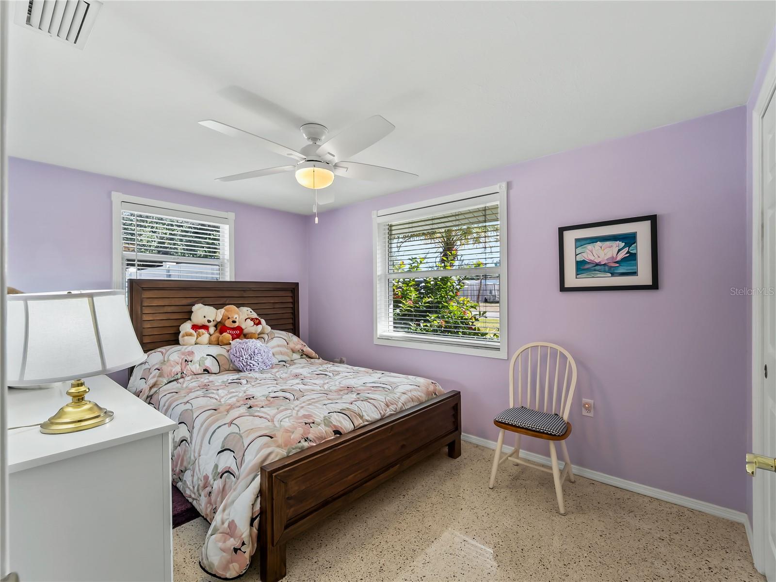 896 S VENICE BLVD — photo 33