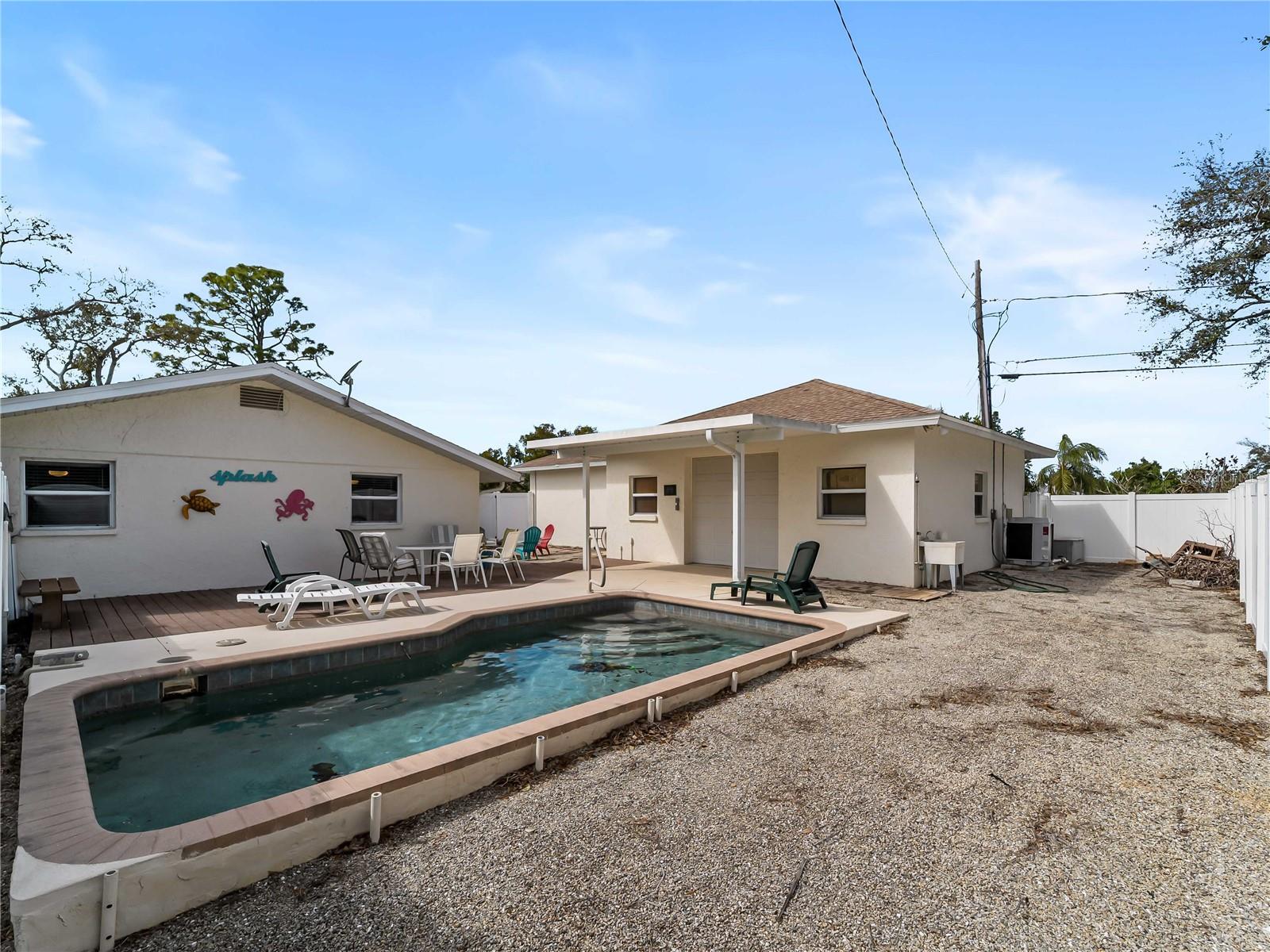 896 S VENICE BLVD — photo 49